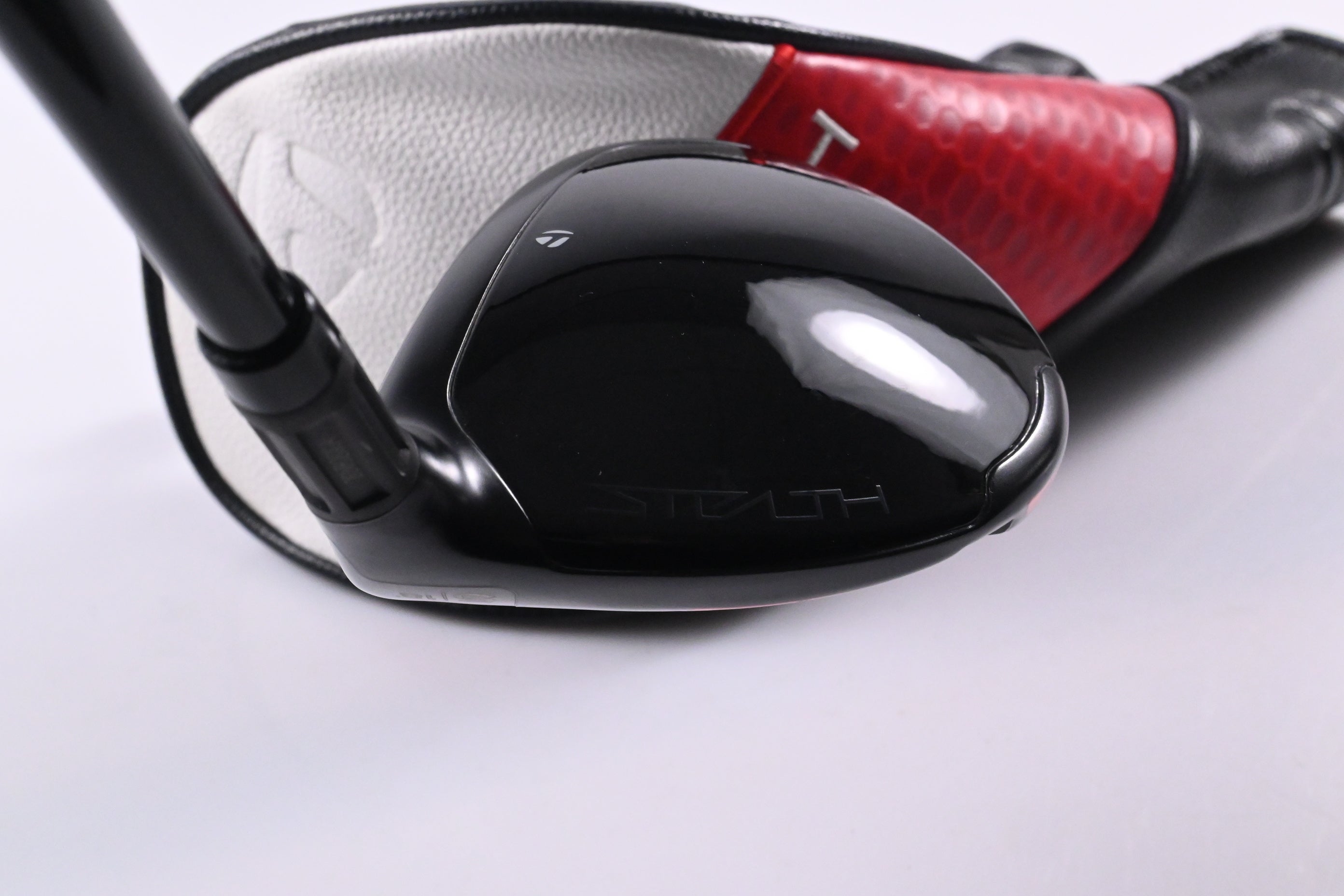Taylormade Stealth 2 #5 Wood / 18 Degree / X-Flex Mitsubishi Kai'li Red 75 Shaft