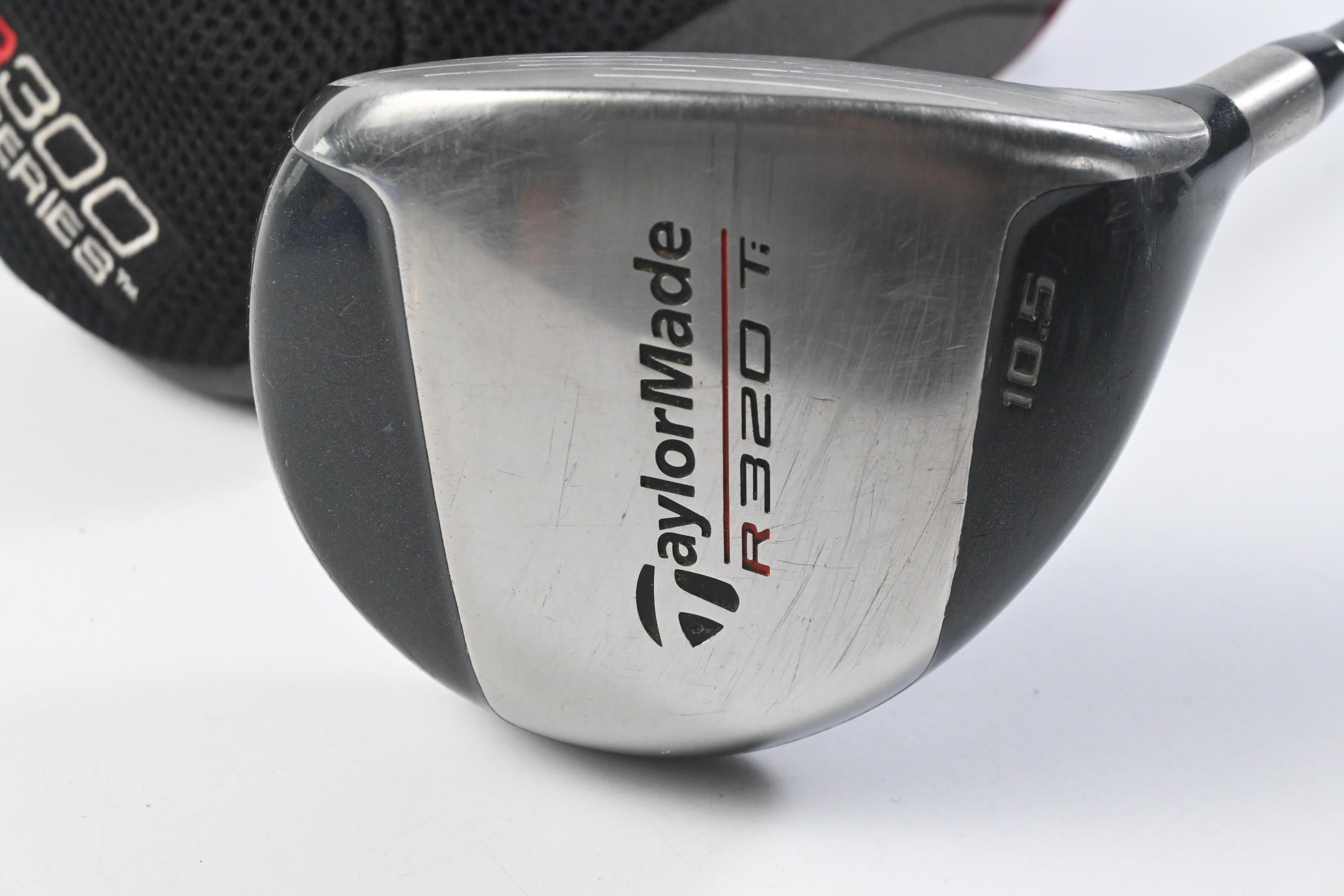 Taylormade 300 Ti Driver / 10.5 Degree / Regular Flex Taylormade Lite 80 Shaft