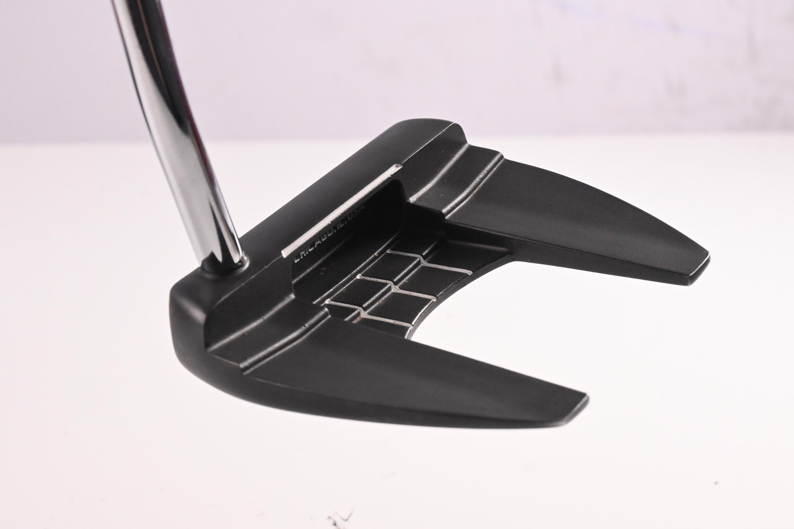Wilson Staff Infinite 2018 Bucktown Putter / 34 Inch
