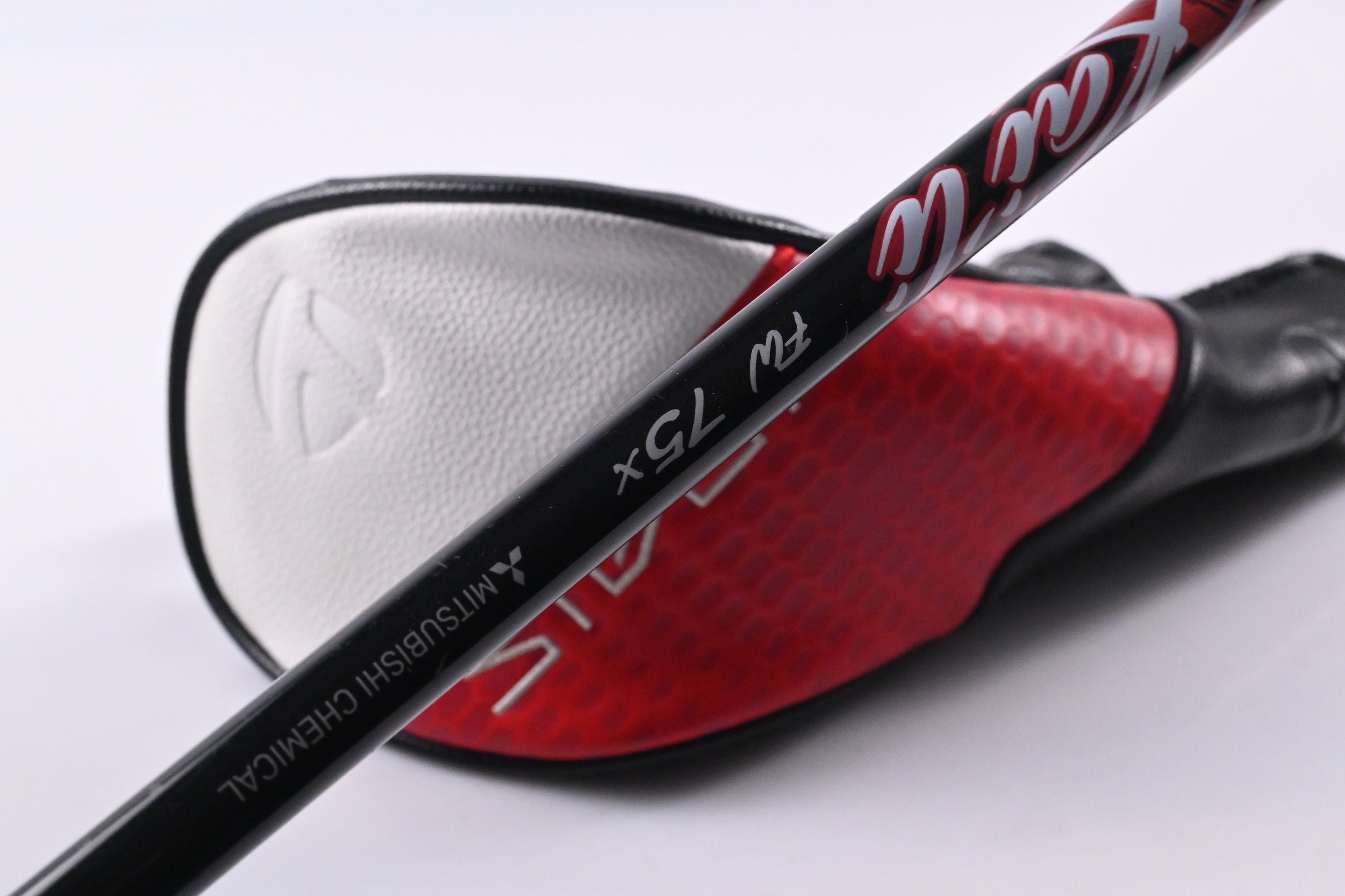 Taylormade Stealth 2 #5 Wood / 18 Degree / X-Flex Mitsubishi Kai'li Red 75 Shaft