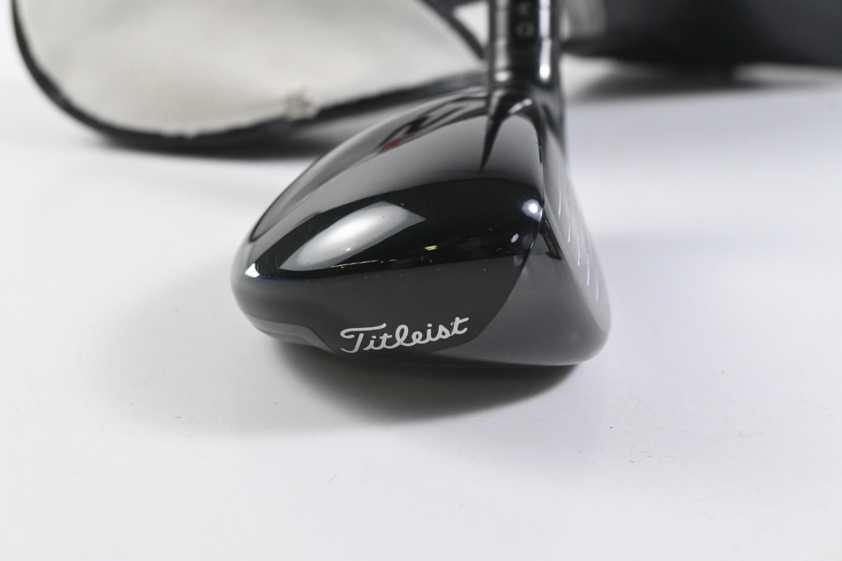 Titleist TSR3 #4 Hybrid / 21 Degree / Stiff Flex HZRDUS Black 80 Shaft