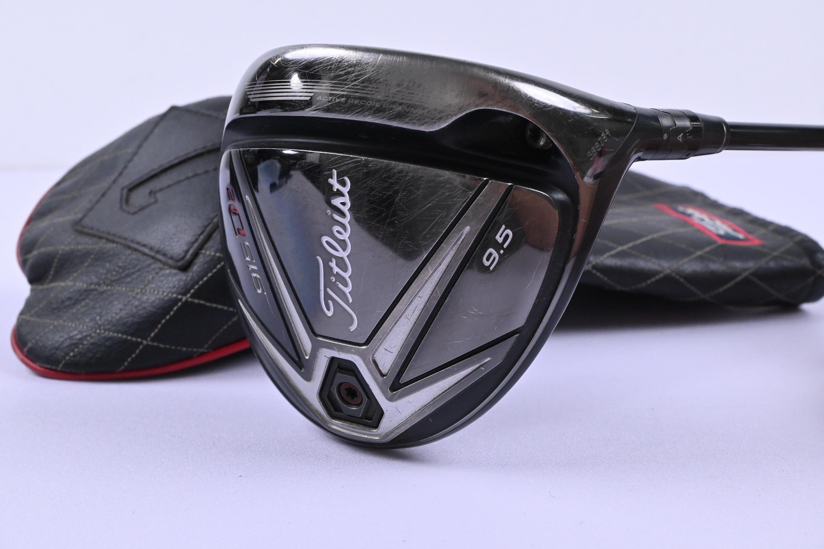 Titleist 915 D2 Driver / 9.5 Degree / Stiff Flex Kuro Kage 60 Shaft
