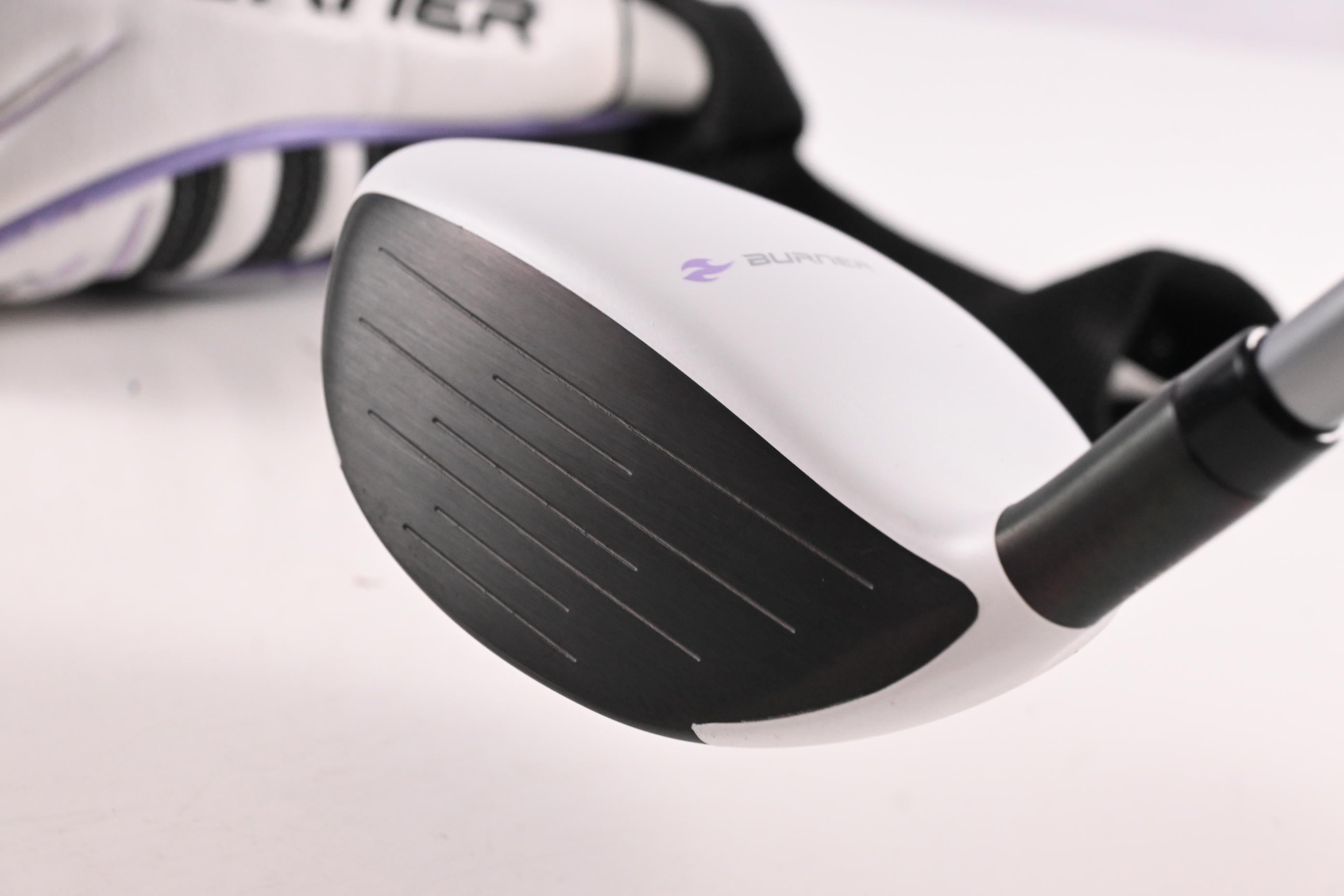 Ladies Taylormade Burner Superfast 2.0 #5 Wood / 18 Degree / Ladies Flex Matrix