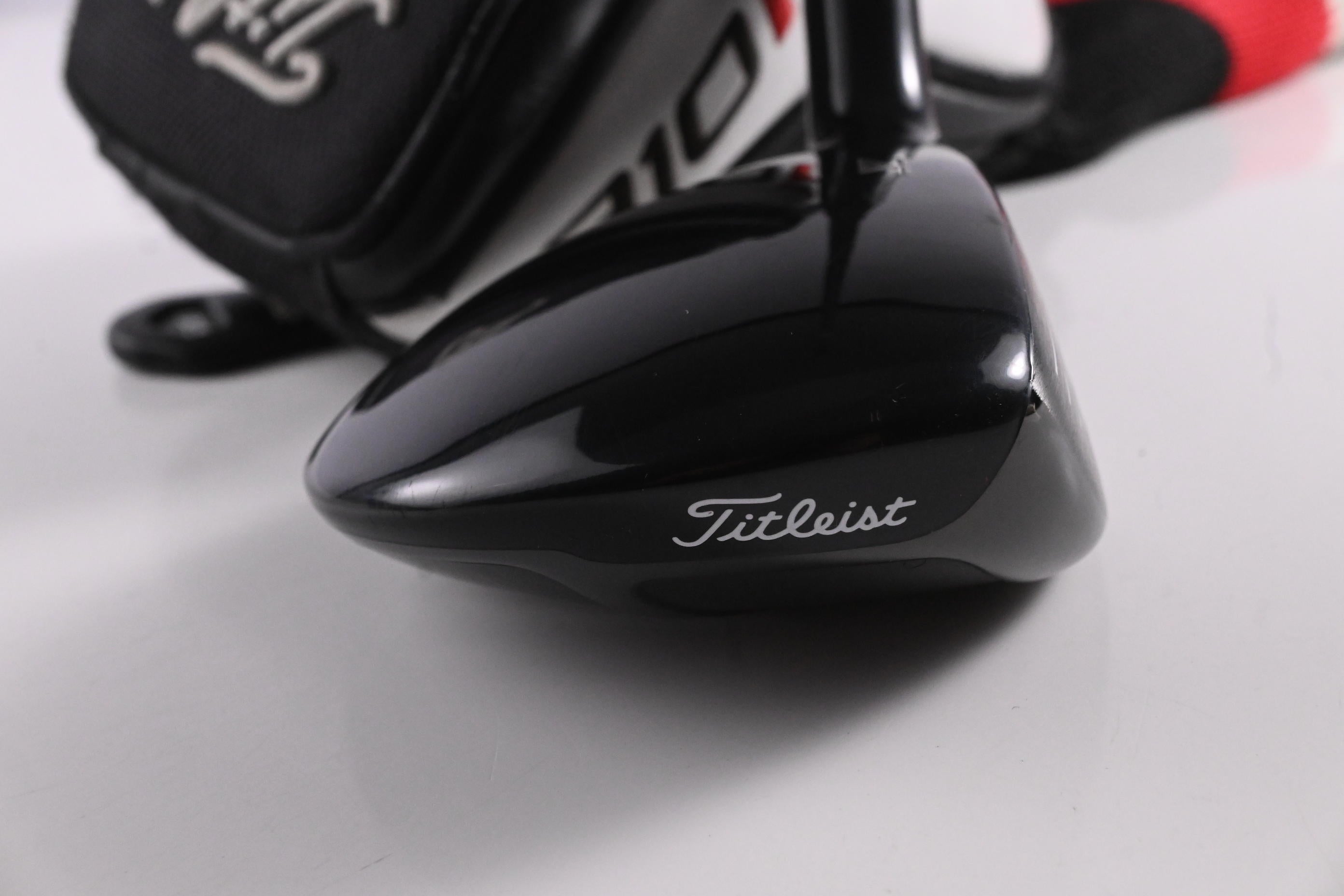 Titleist 910 F #3 Wood / 15 Degree / Stiff Flex Diamana 'ahina 82 Shaft