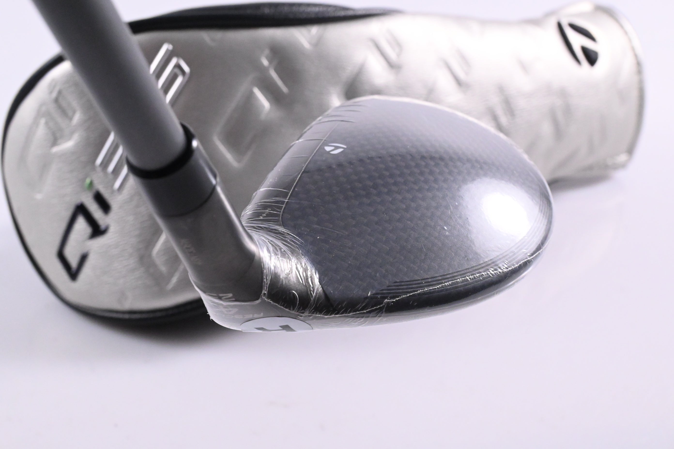 Taylormade Qi35 Max #4 Hybrid / 23 Degree / Regular Flex Fujikura Air Speeder 50