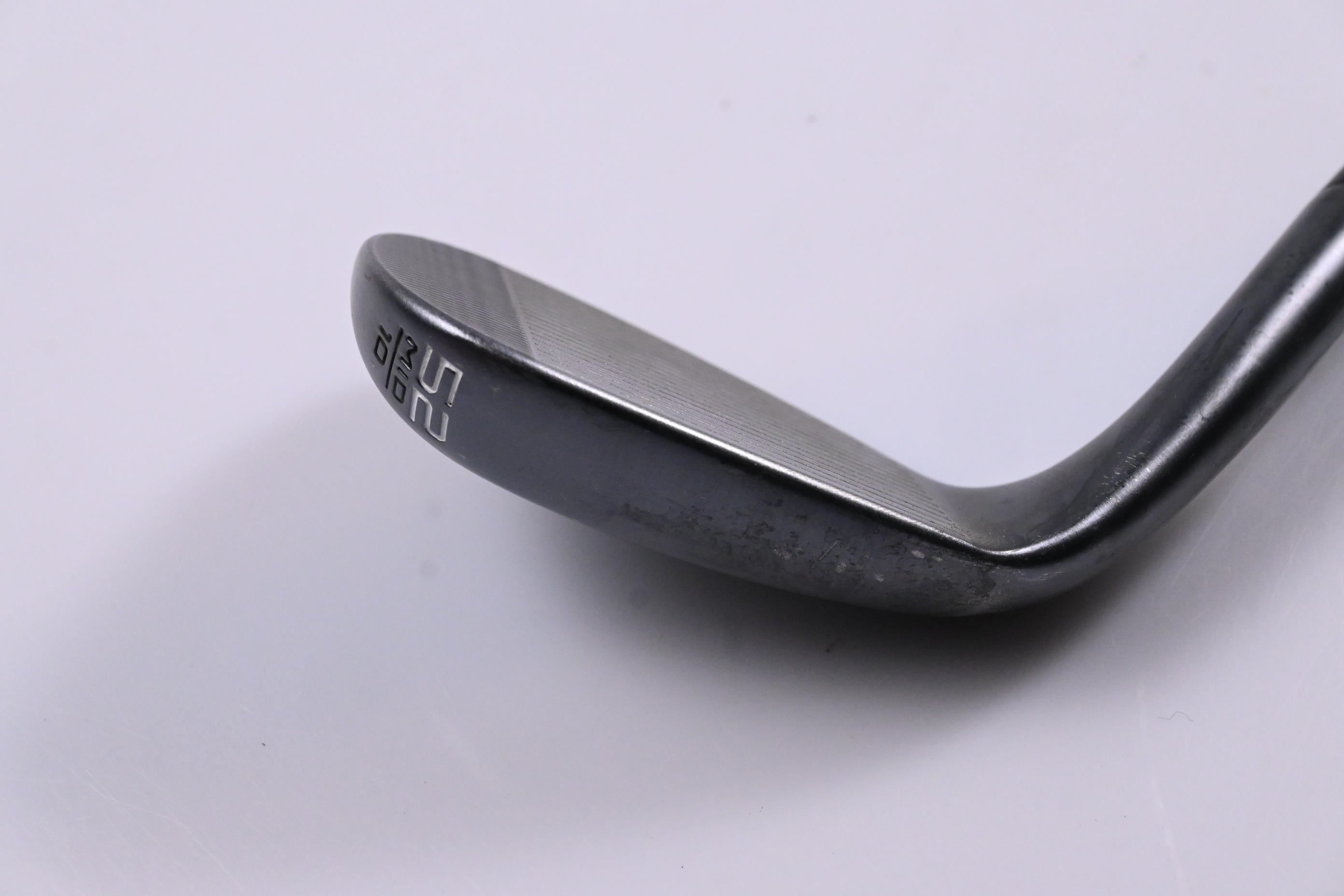 Cleveland RTX 6 Zipcore Gap Wedge / 52 Degree / Wedge Flex Dynamic Gold Spinner