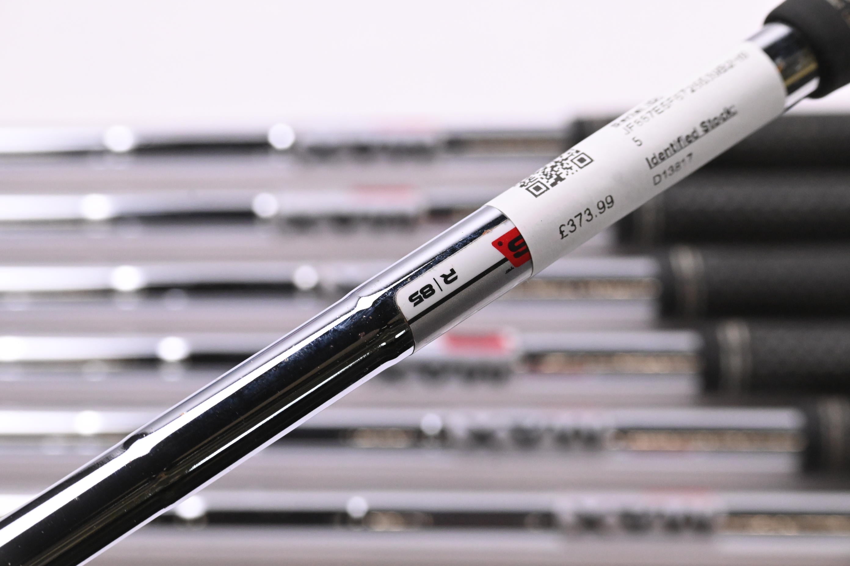 Taylormade SIM Max Irons / 5-PW+SW / Regular Flex KBS MAX 85 Shafts