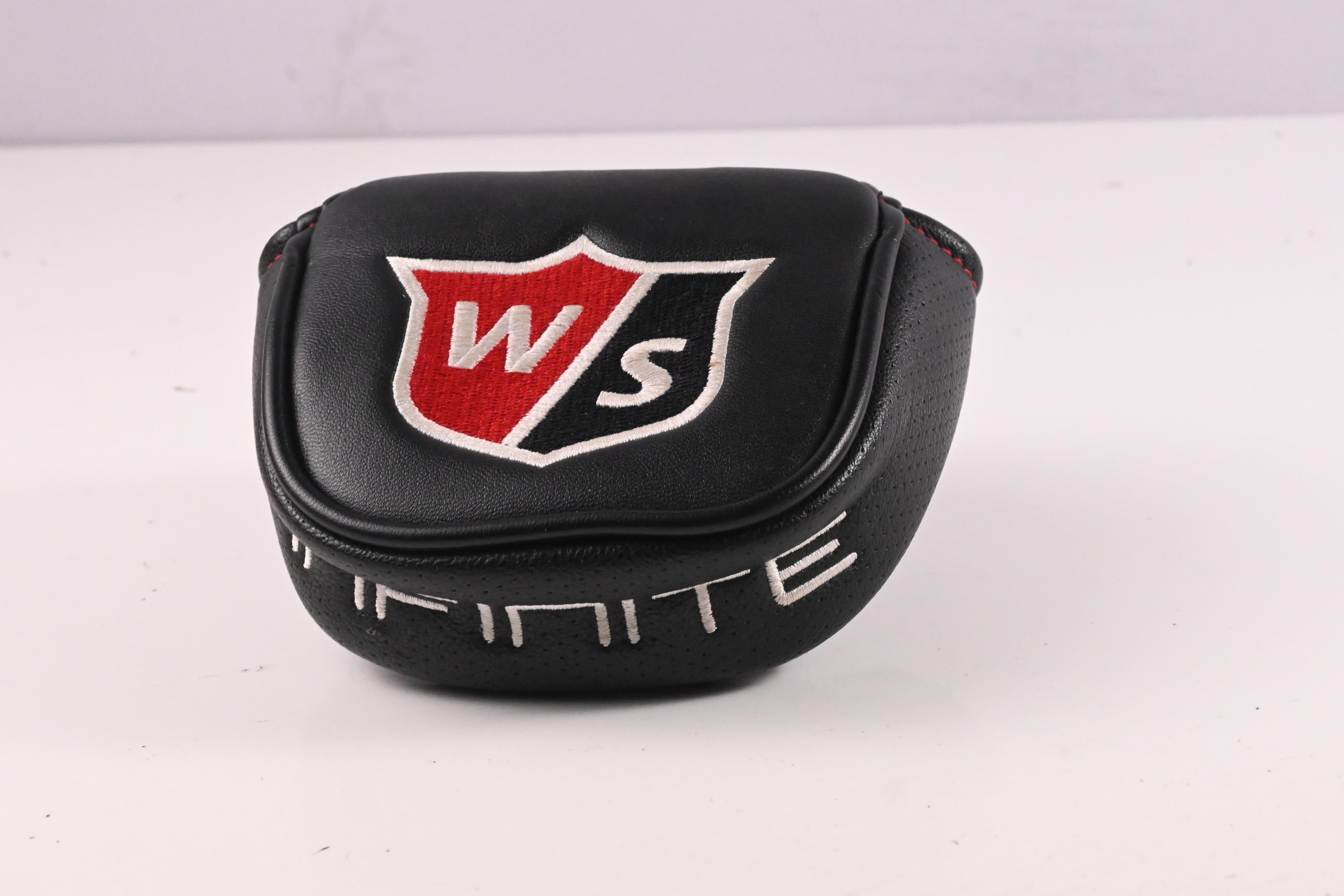 Wilson Staff Infinite 2018 Bucktown Putter / 34 Inch