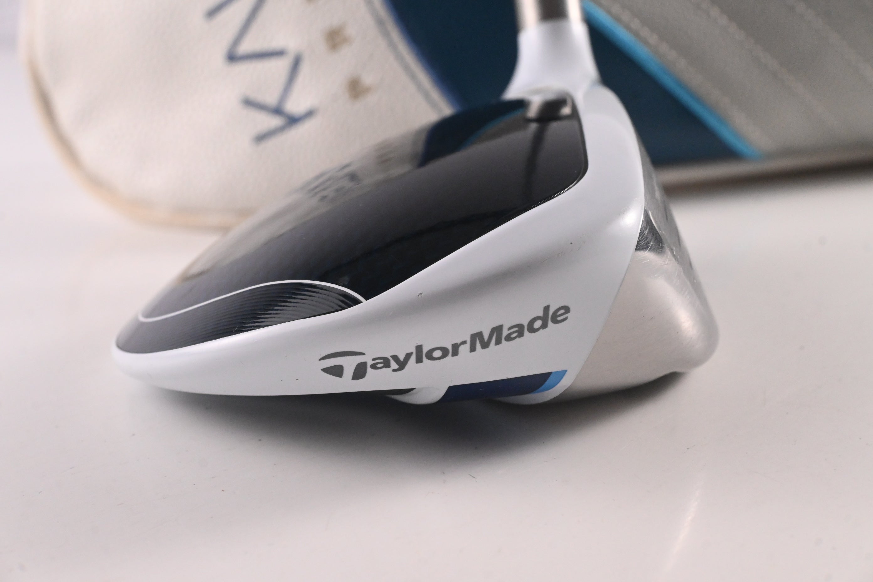 Ladies Taylormade Kalea Premier #3 Wood / 17 Degree / Ladies Flex Kalea Premier