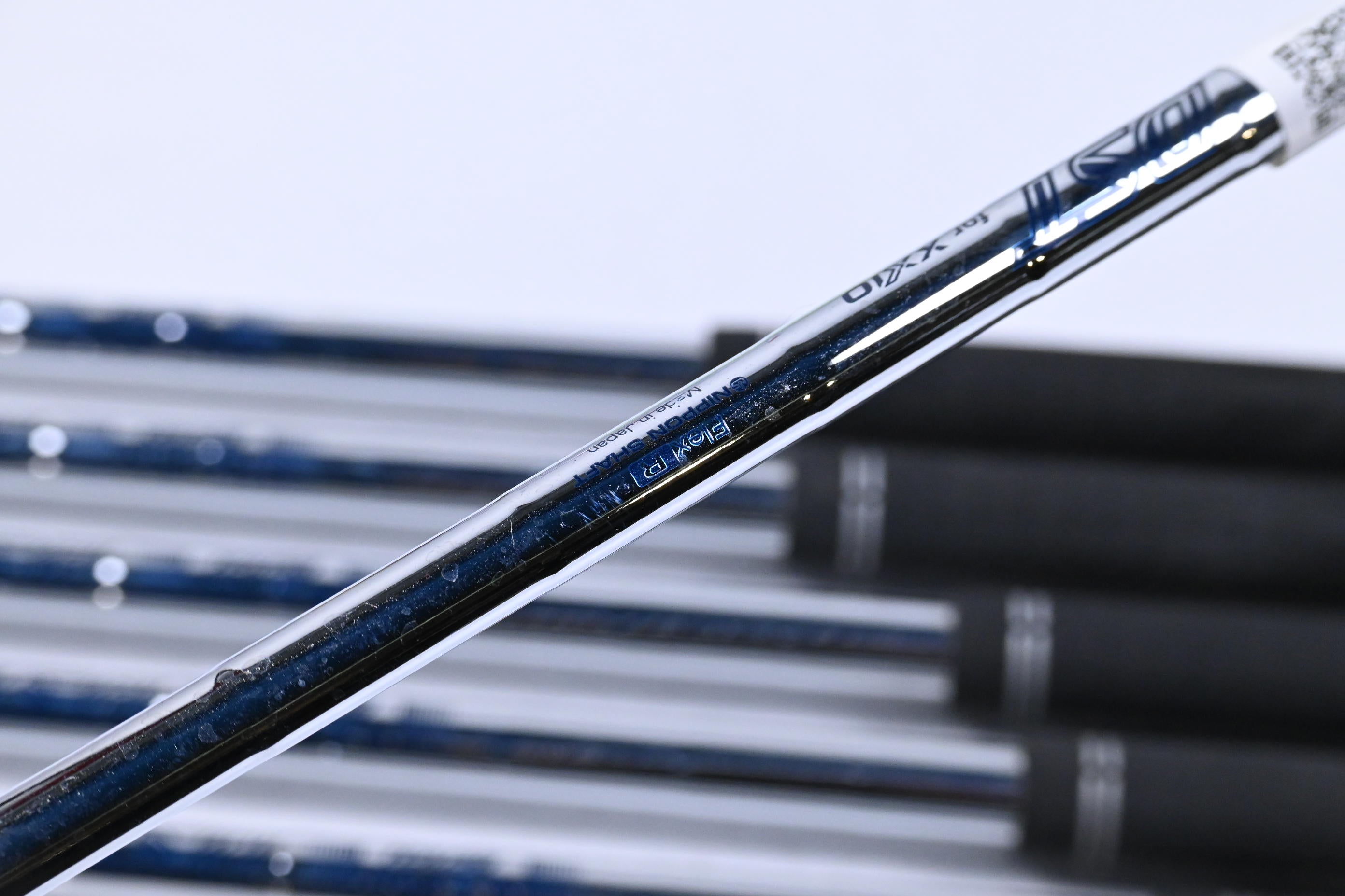 XXIO 12 Irons / 5-PW / Regular Flex N.S.PRO 850GH DST Steel Shafts