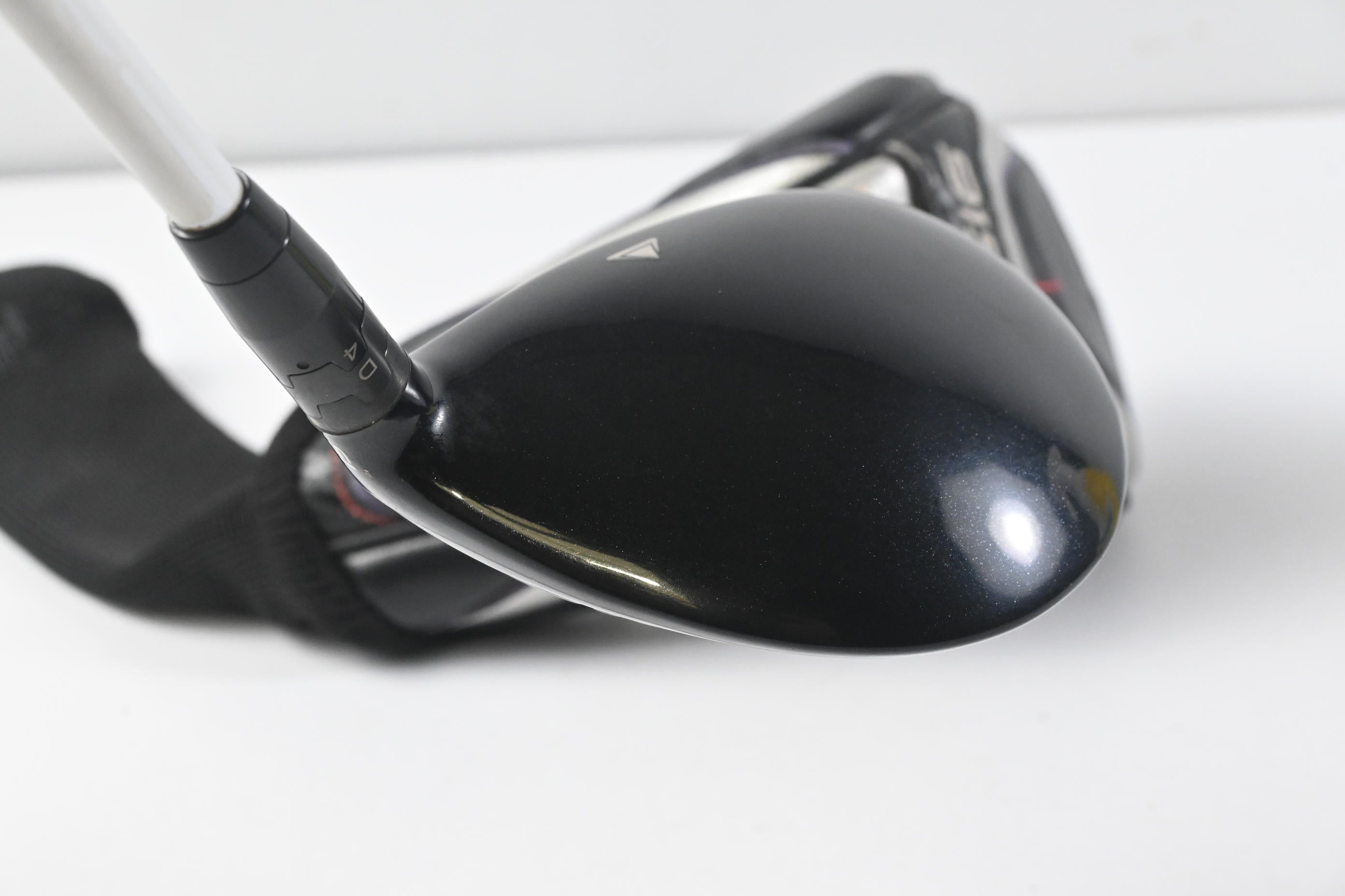 Titleist 915 F #3 Wood / 15 Degree / Stiff Flex Aldila Rogue 110 MSI 70 Shaft
