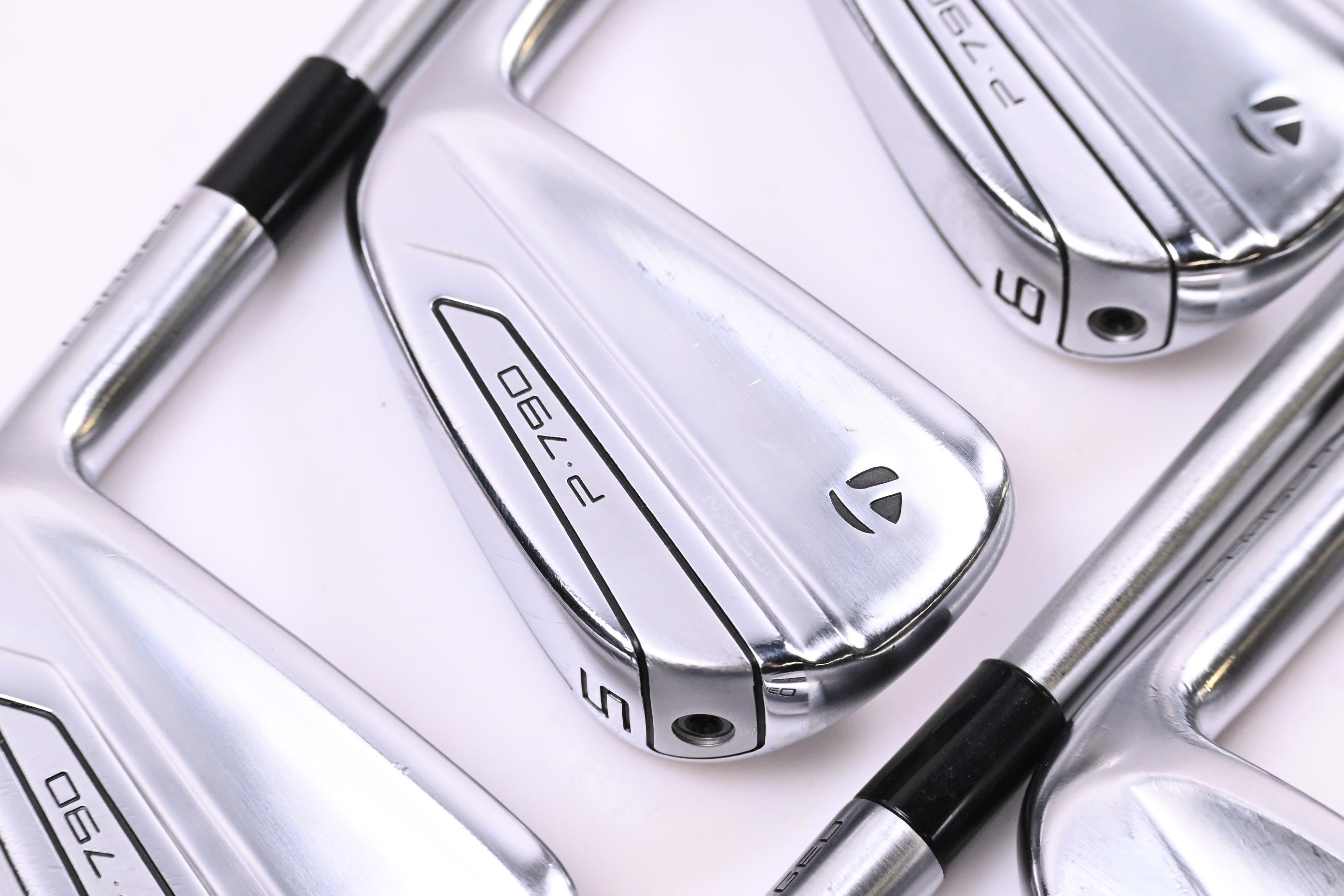 Taylormade P790 2019 Irons / 4-PW+GW / Stiff Flex KBS Tour C-Taper Lite 110