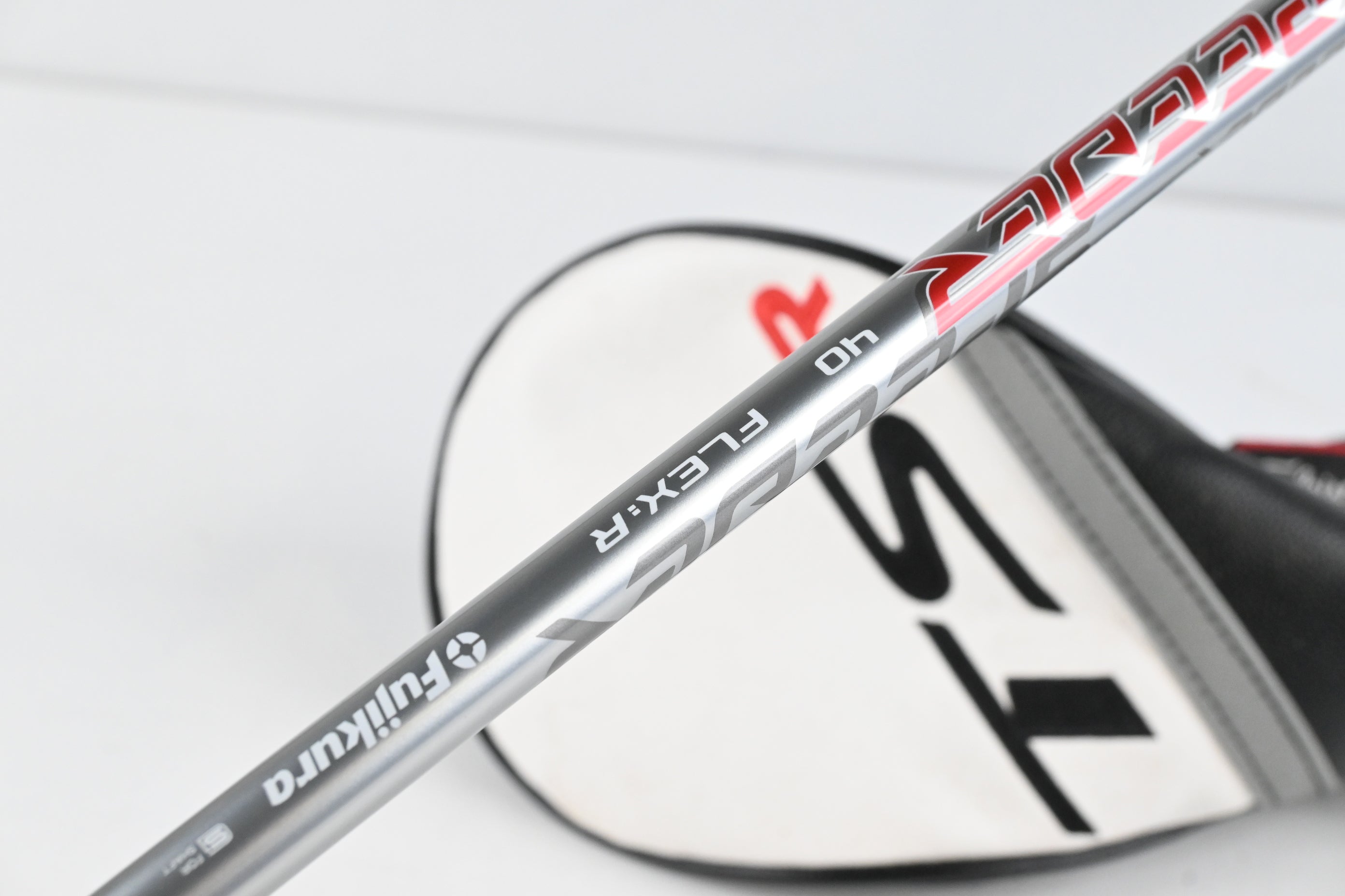 Titleist TSR3 Driver / 9 Degree / Regular Flex Fujikura Air Speeder 40 Shaft