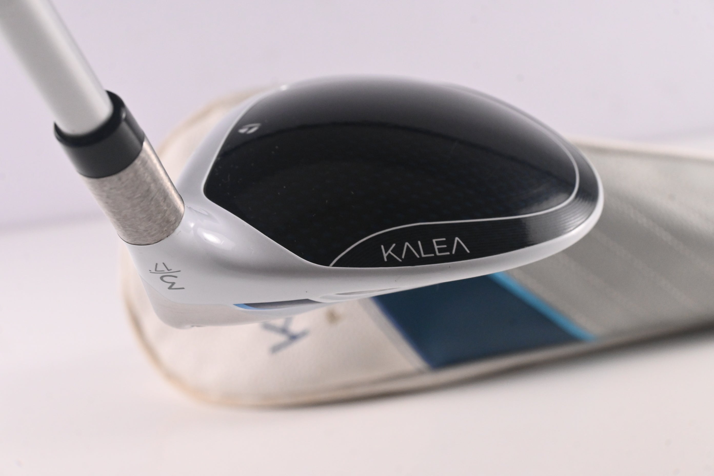 Ladies Taylormade Kalea Premier #3 Wood / 17 Degree / Ladies Flex Kalea Premier