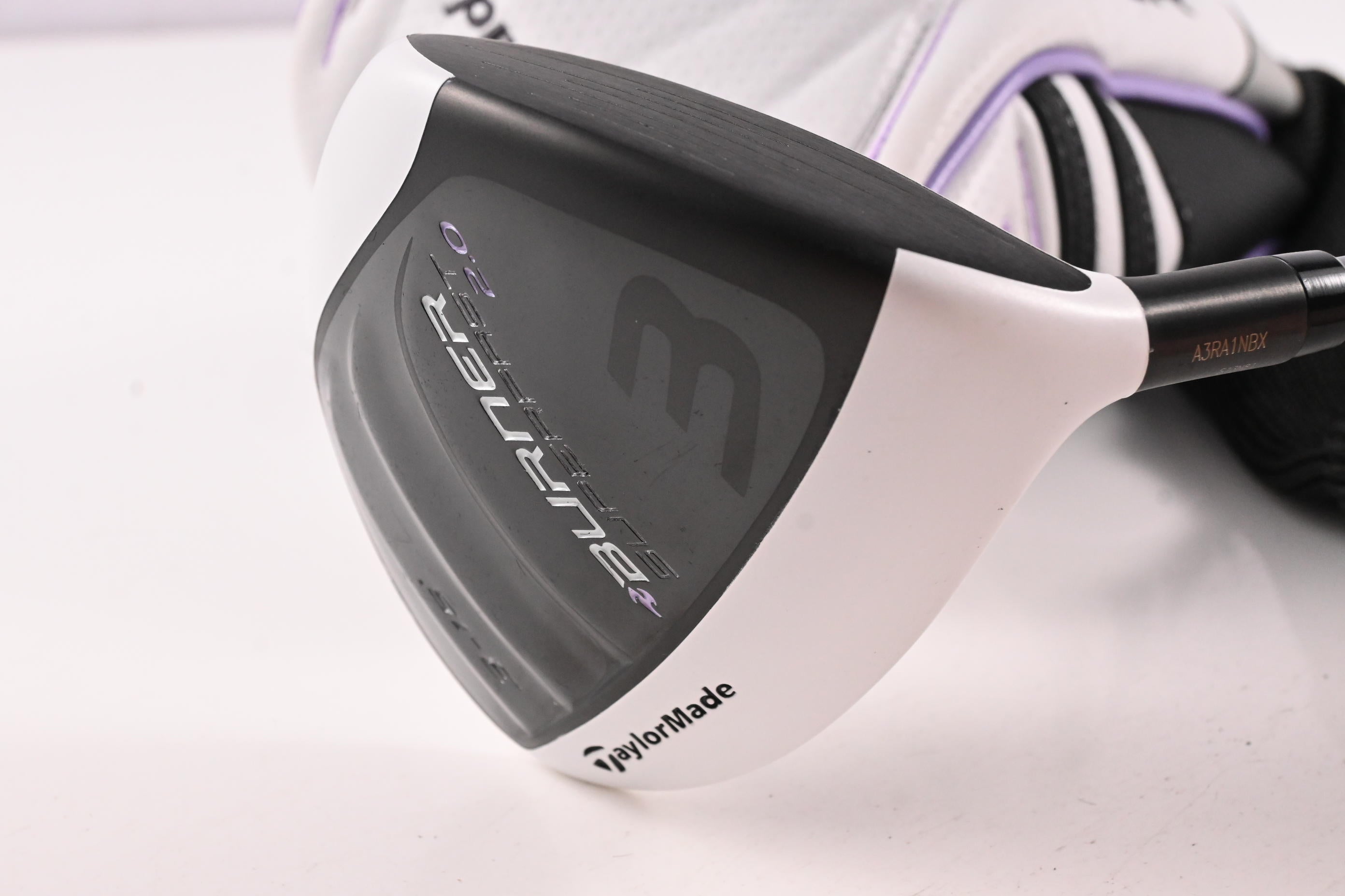 Ladies Taylormade Burner Superfast 2.0 #3 Wood / 15 Degree / Ladies Flex Matrix
