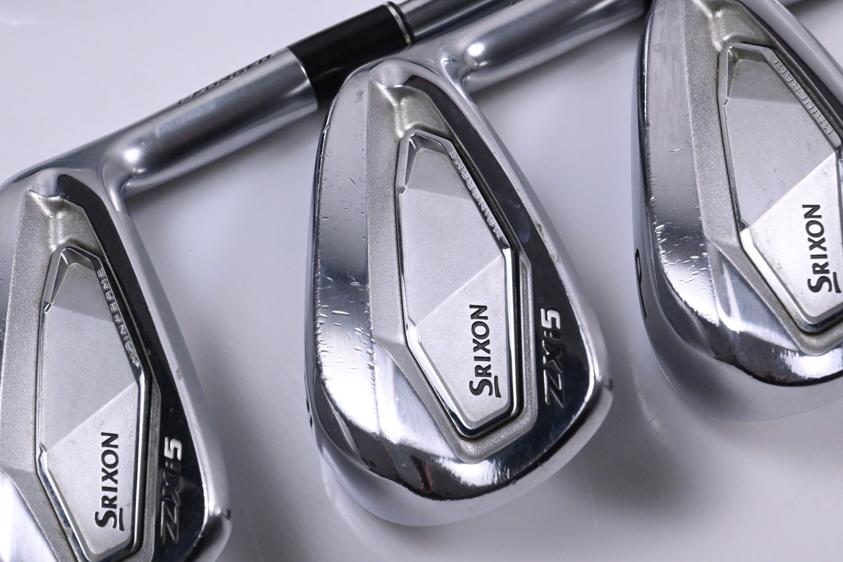 Srixon ZXi5 Irons / 6-PW / Regular Flex KBS Tour Lite Shafts