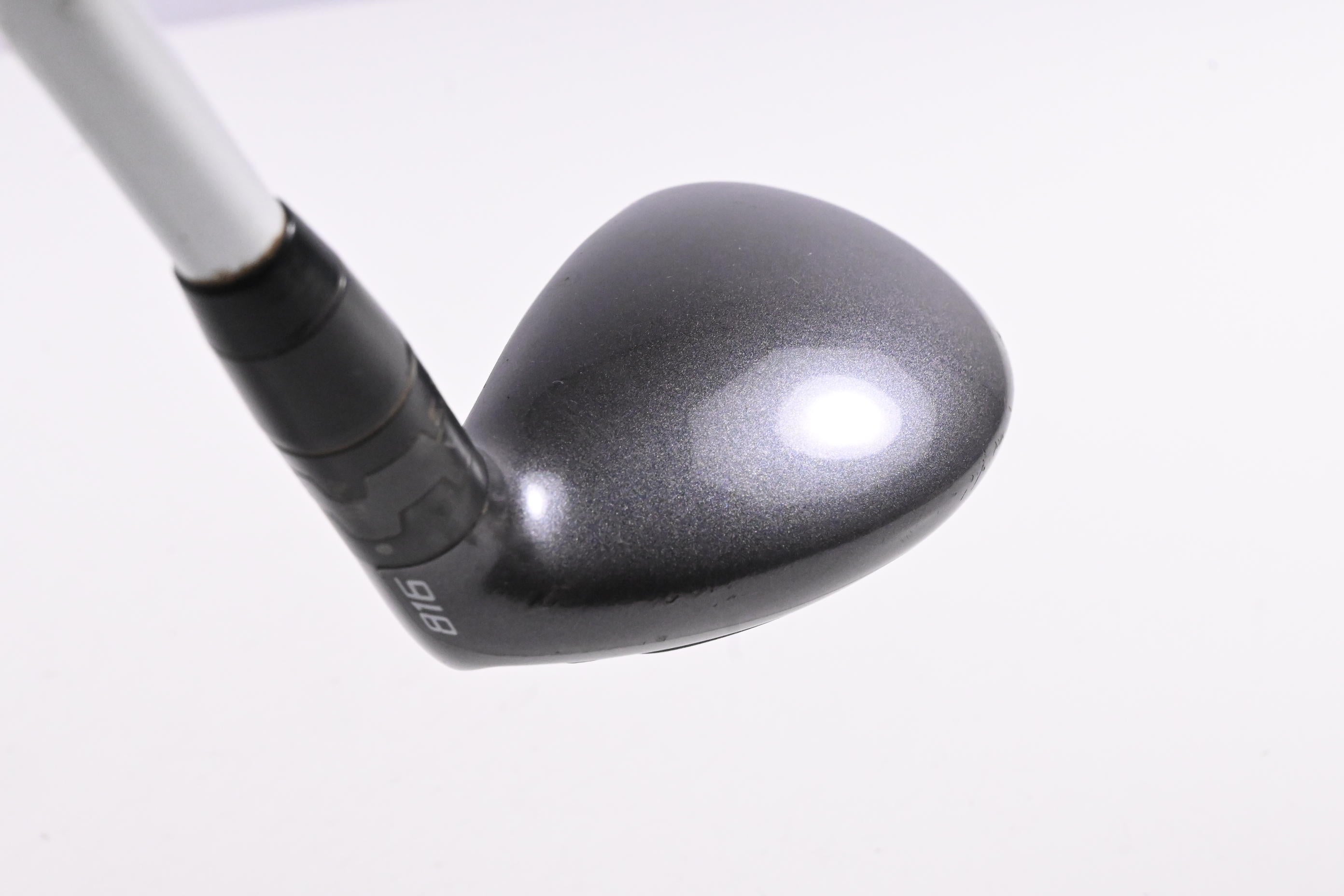 Titleist 816 H2 #3 Hybrid / 19 Degree / Stiff Flex Aldila Rogue Silver 110 MSI 85