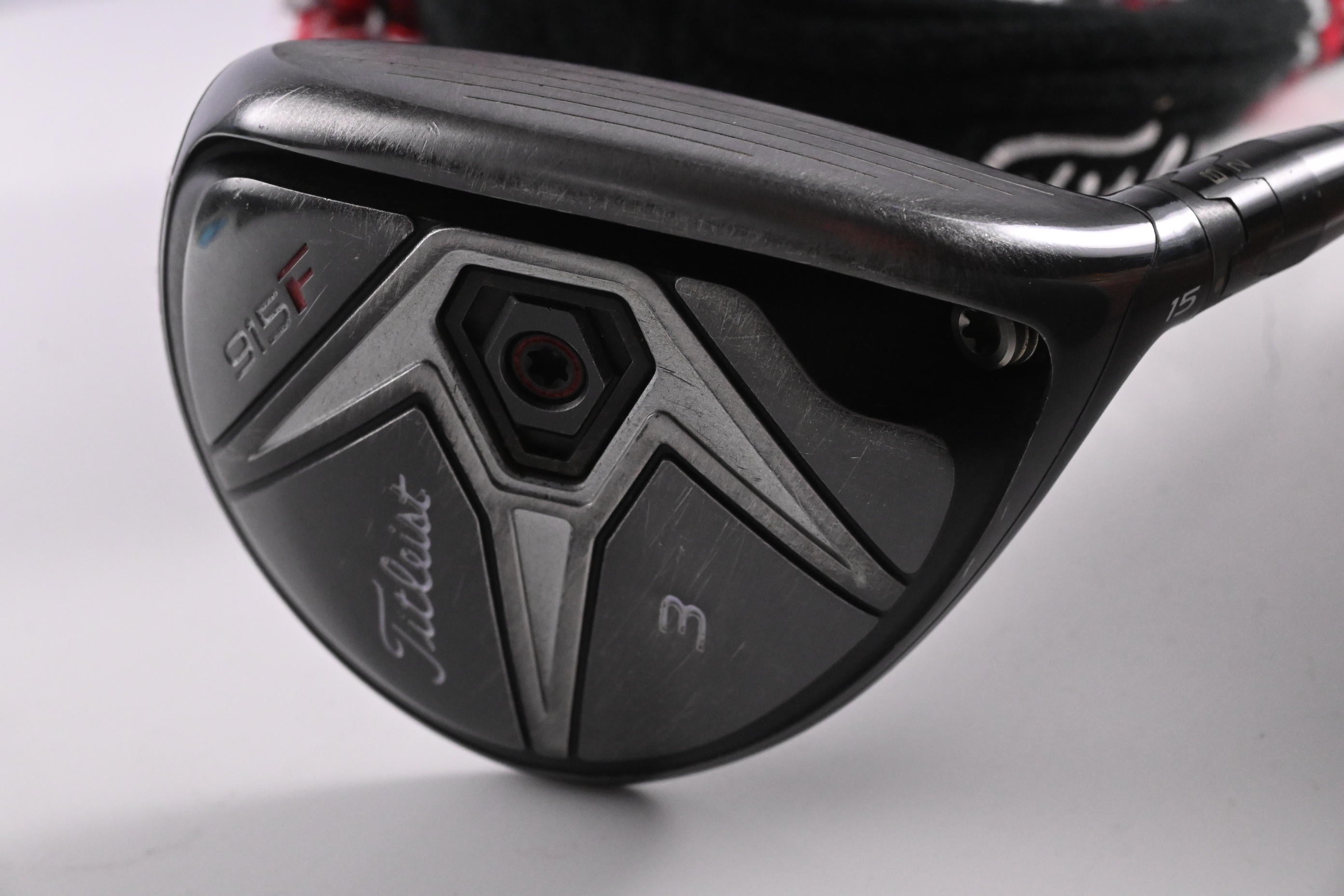 Titleist 915 F #3 Wood / 15 Degree / Stiff Flex Kuro Kage Black TiNi 55 Shaft