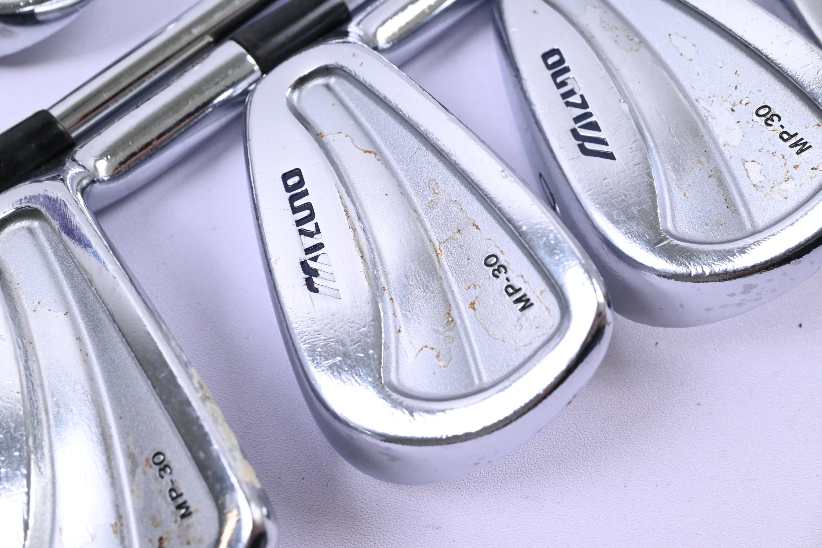 Mizuno MP-30 Irons / 2-PW / Regular Flex Dynamic Gold R300 Shafts