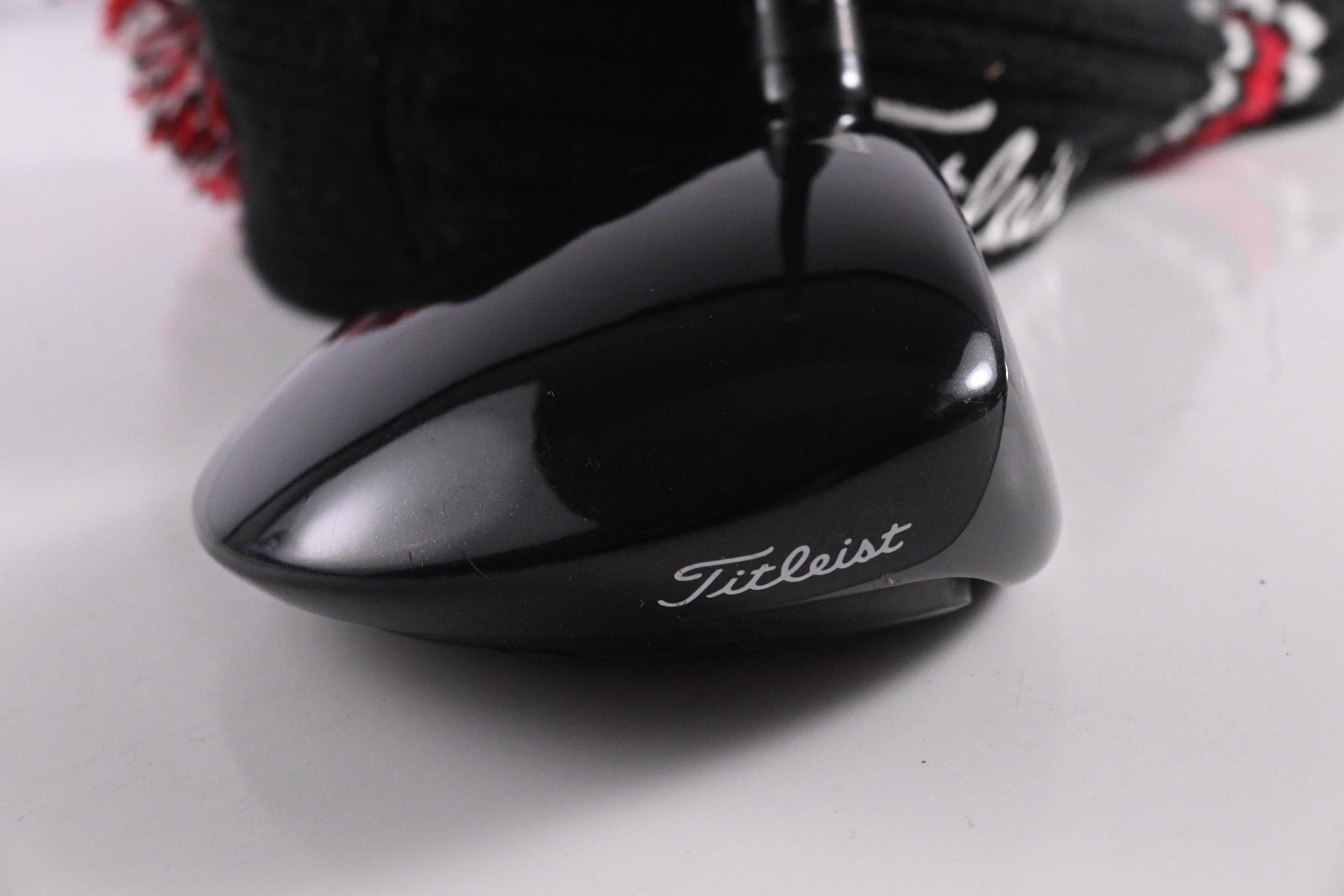 Titleist 915 F #3 Wood / 15 Degree / Stiff Flex Kuro Kage Black TiNi 55 Shaft