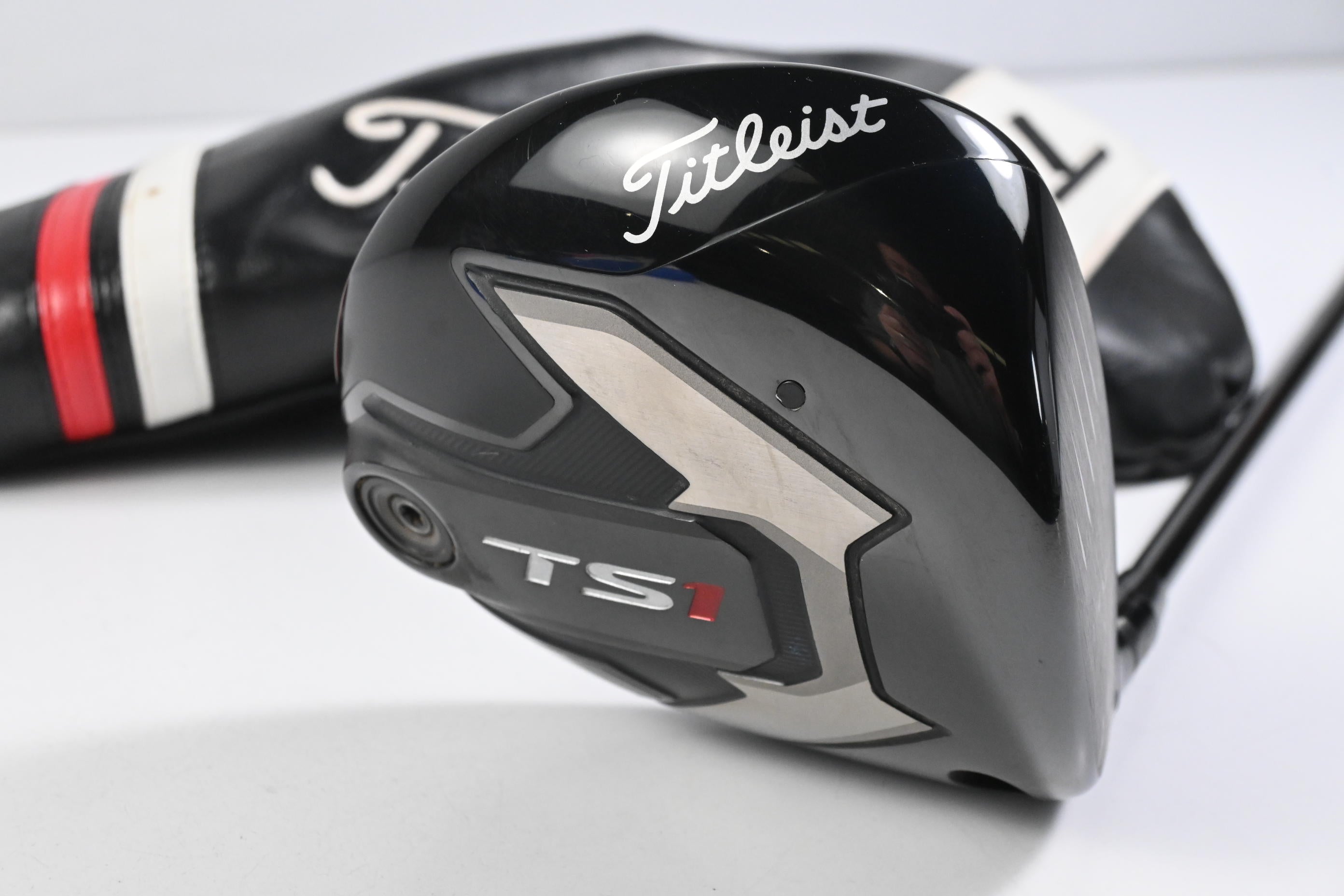 Titleist TS1 Driver / 10.5 Degree / Stiff Flex Tensei AV Blue 55 Shaft