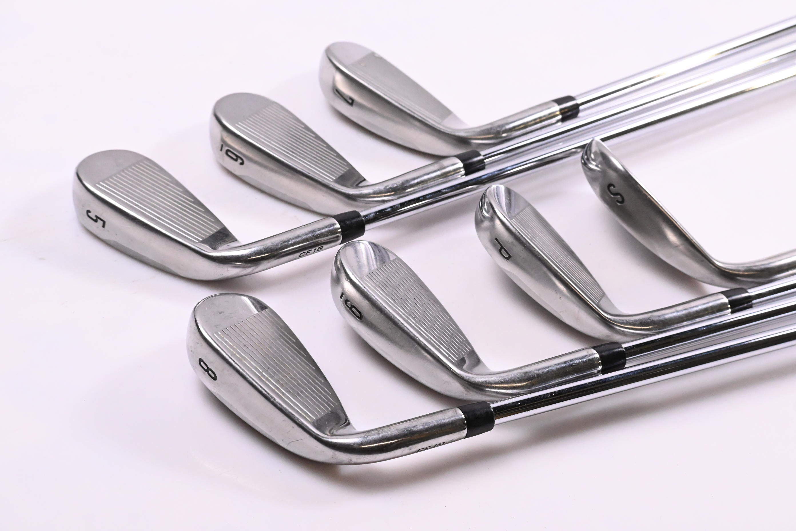 Callaway Rogue Irons / 5-PW+SW / Regular Flex XP 95 R300 Shafts