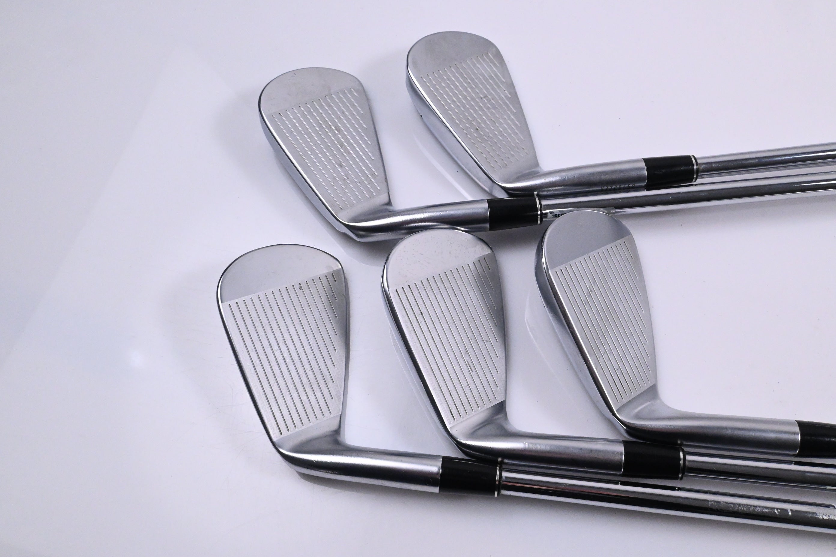 Srixon ZXi5 Irons / 6-PW / Regular Flex KBS Tour Lite Shafts