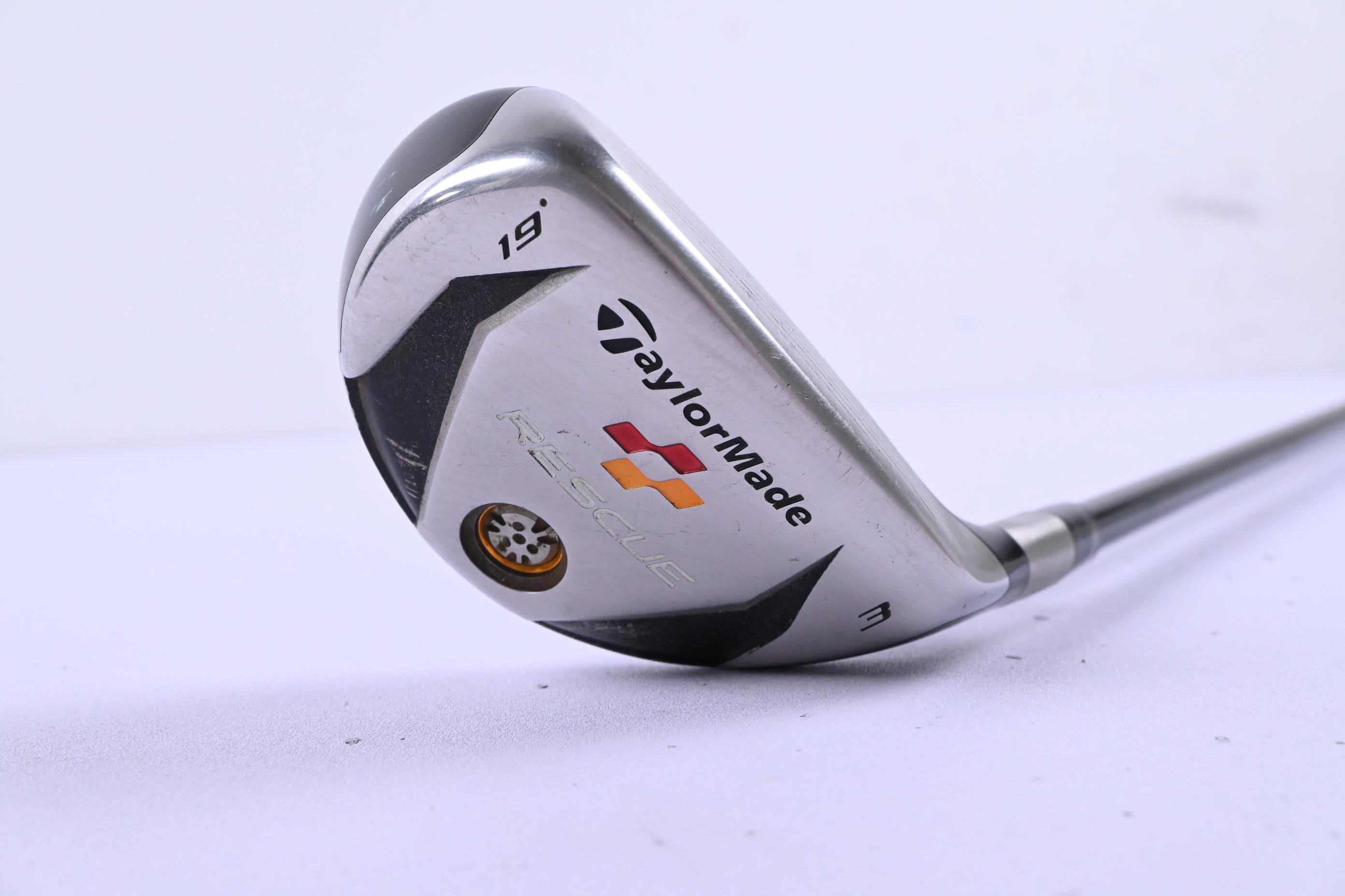 Taylormade Rescue #3 Hybrid / 19 Degree / Regular Flex Aldila REAX 65 Shaft