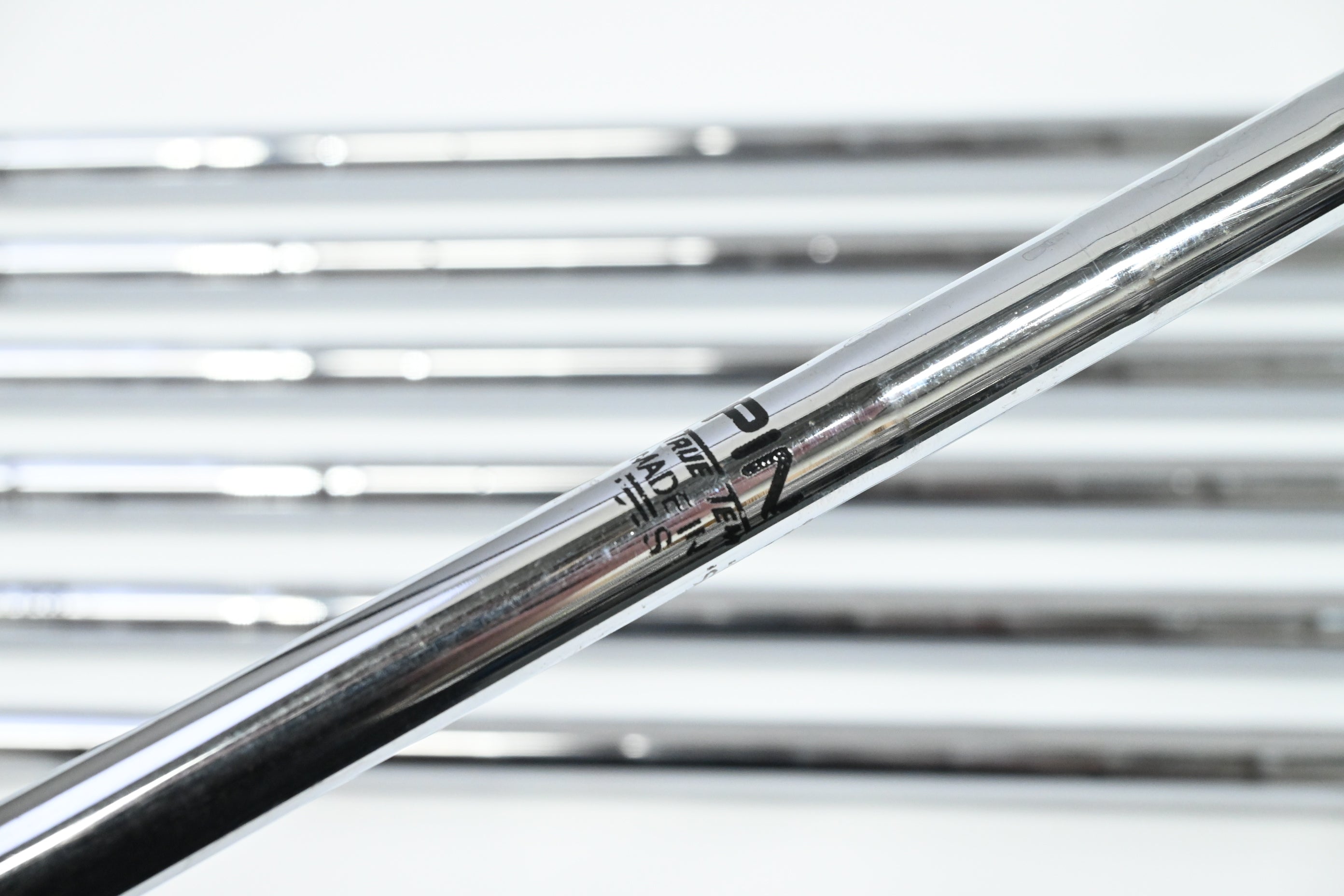 Ping i5 Irons / 6-PW+UW+SW / Blue Dot / Regular Flex Ping Shafts