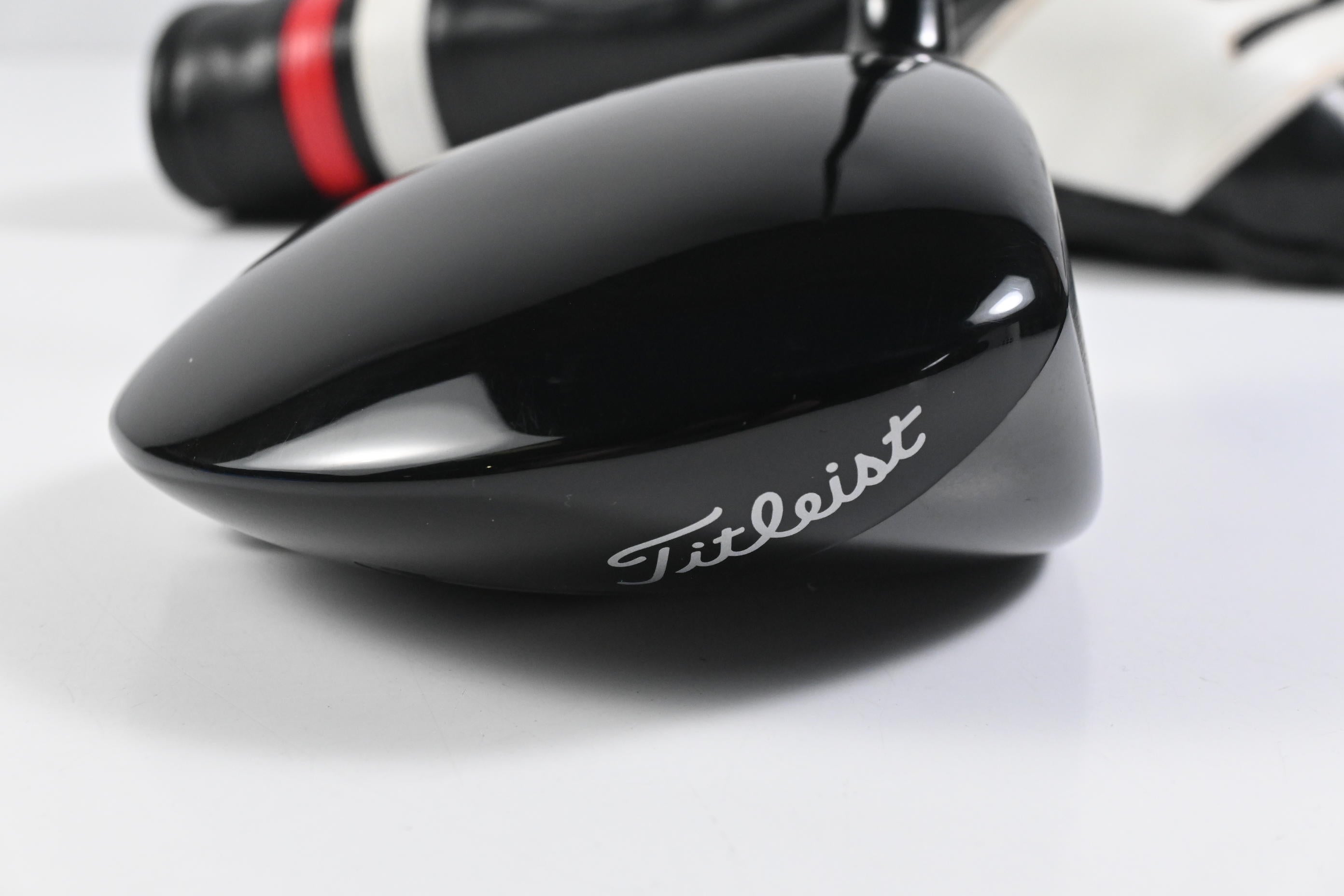 Titleist TS1 Driver / 10.5 Degree / Stiff Flex Tensei AV Blue 55 Shaft