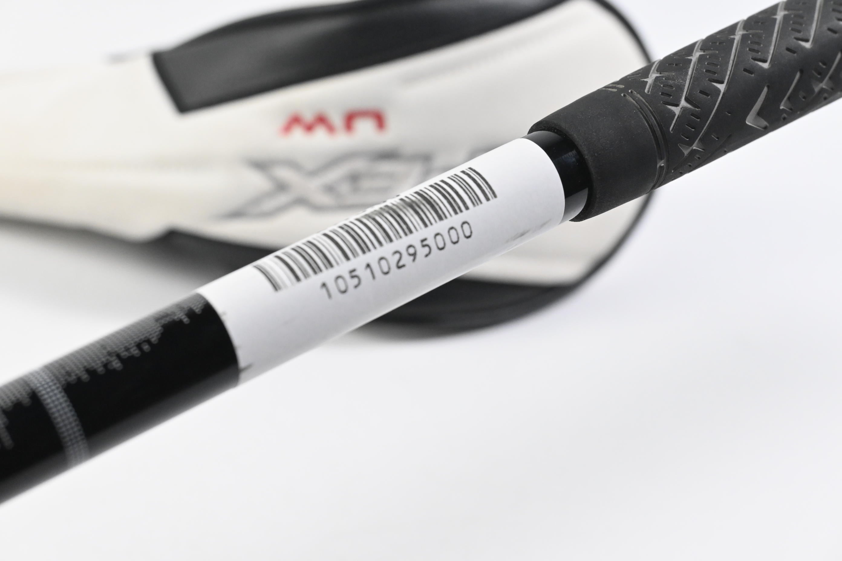 Callaway Apex UW 24 #3 Hybrid / 19 Degree / Regular Flex MMT Black 70 Shaft