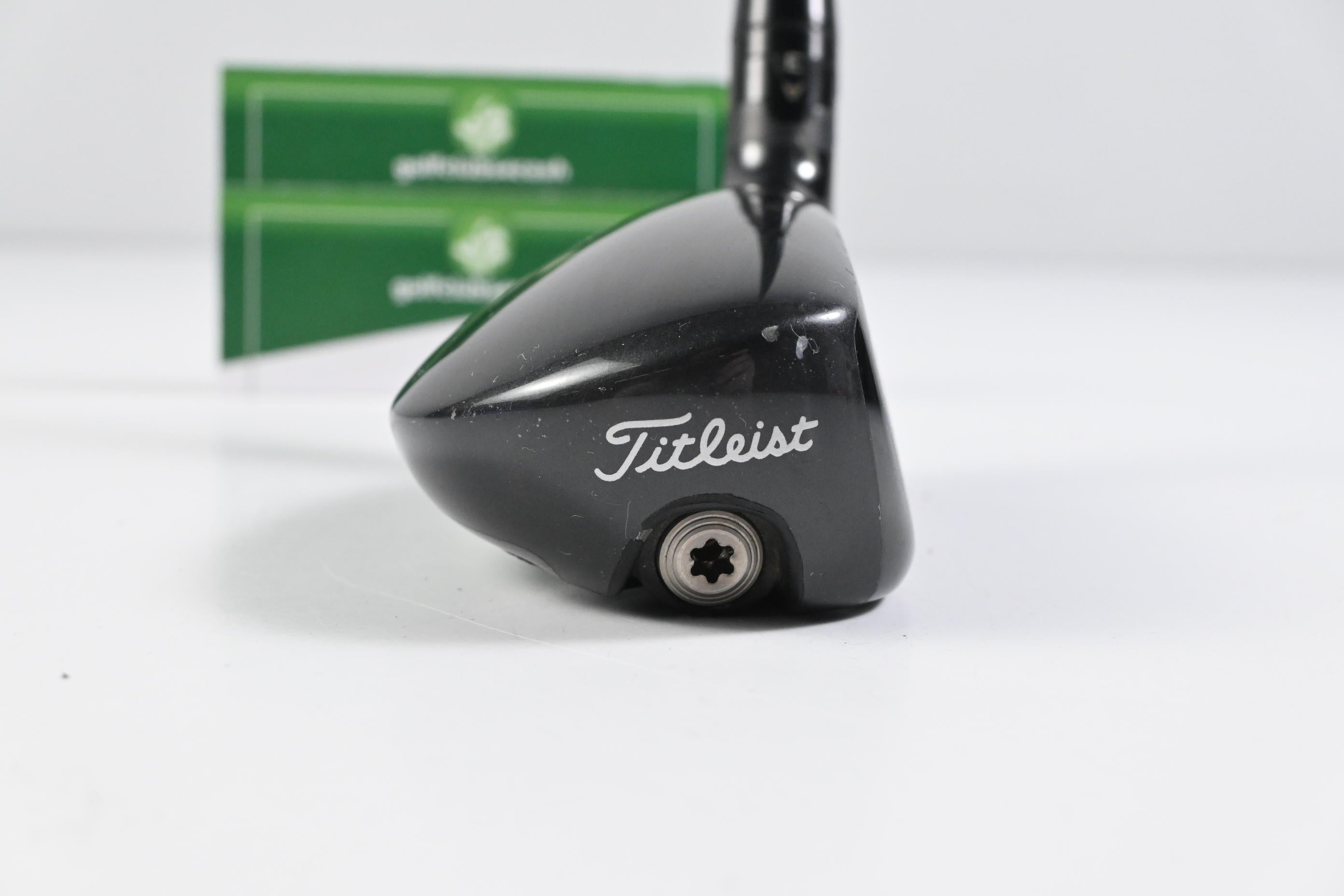Titleist 818 H2 #3 Hybrid / 19 Degree / Stiff Flex Kuro Kage Black 60 Shaft