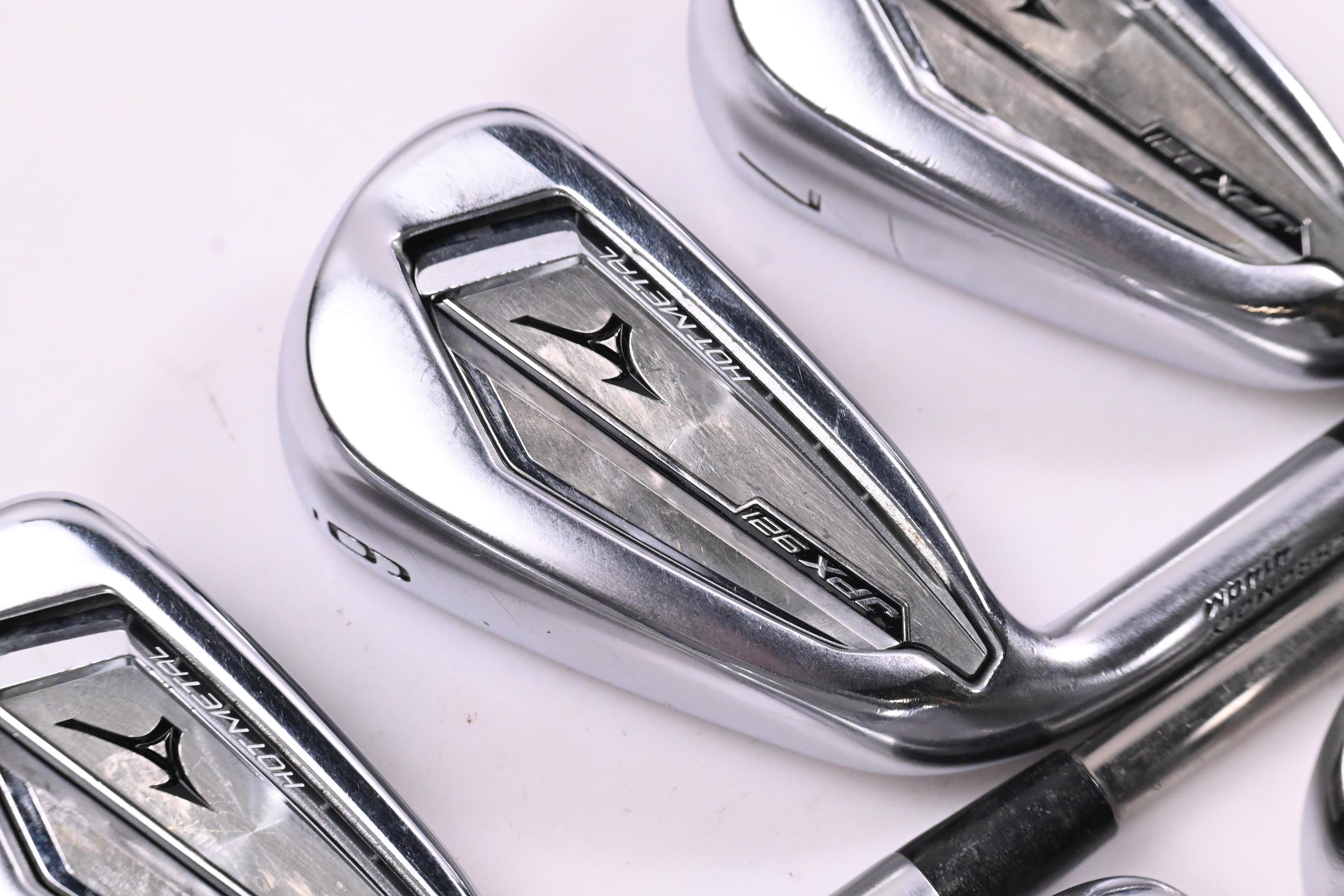 Left Hand Mizuno JPX 921 Hot Metal Irons / 5-PW+SW / Regular Flex UST Recoil ESX