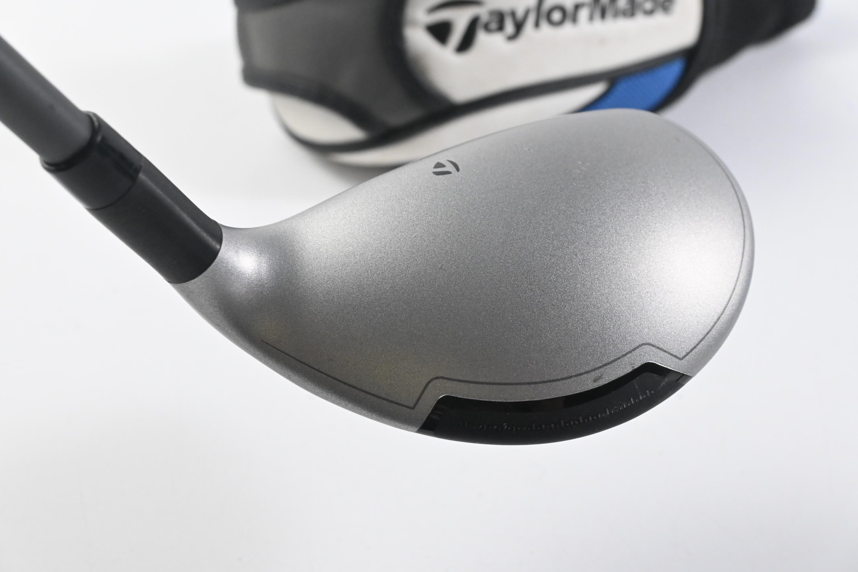 Taylormade SLDR-S #6 Hybrid / 28 Degree / Senior Flex Fujikura Speeder 62