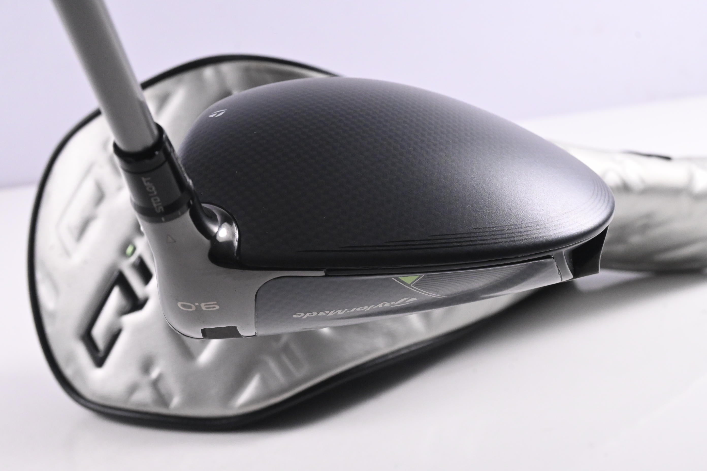 Taylormade Qi35 Driver / 9 Degree / Regular Flex Speeder NX TCS 50 Shaft