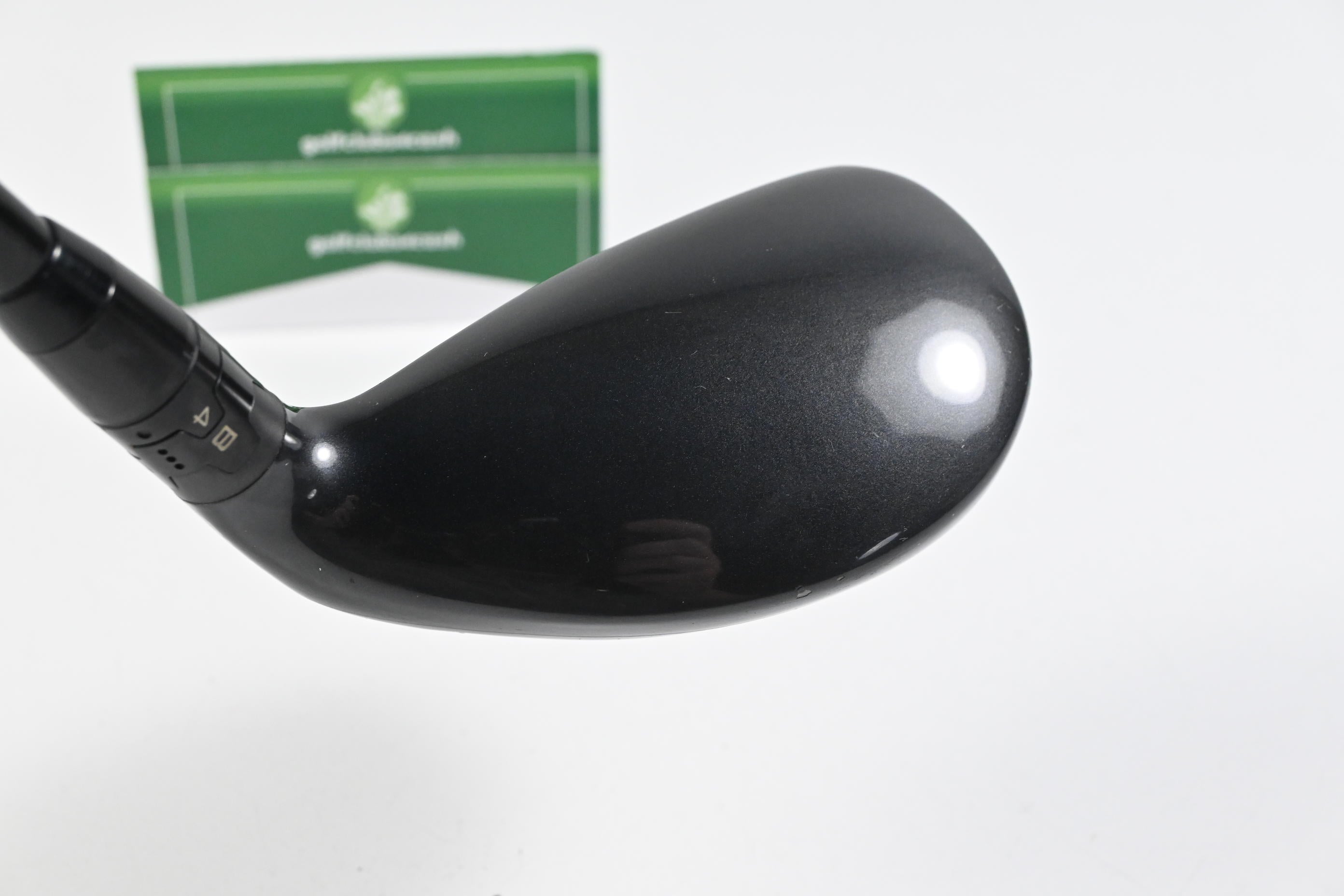 Titleist 818 H2 #3 Hybrid / 19 Degree / Stiff Flex Kuro Kage Black 60 Shaft