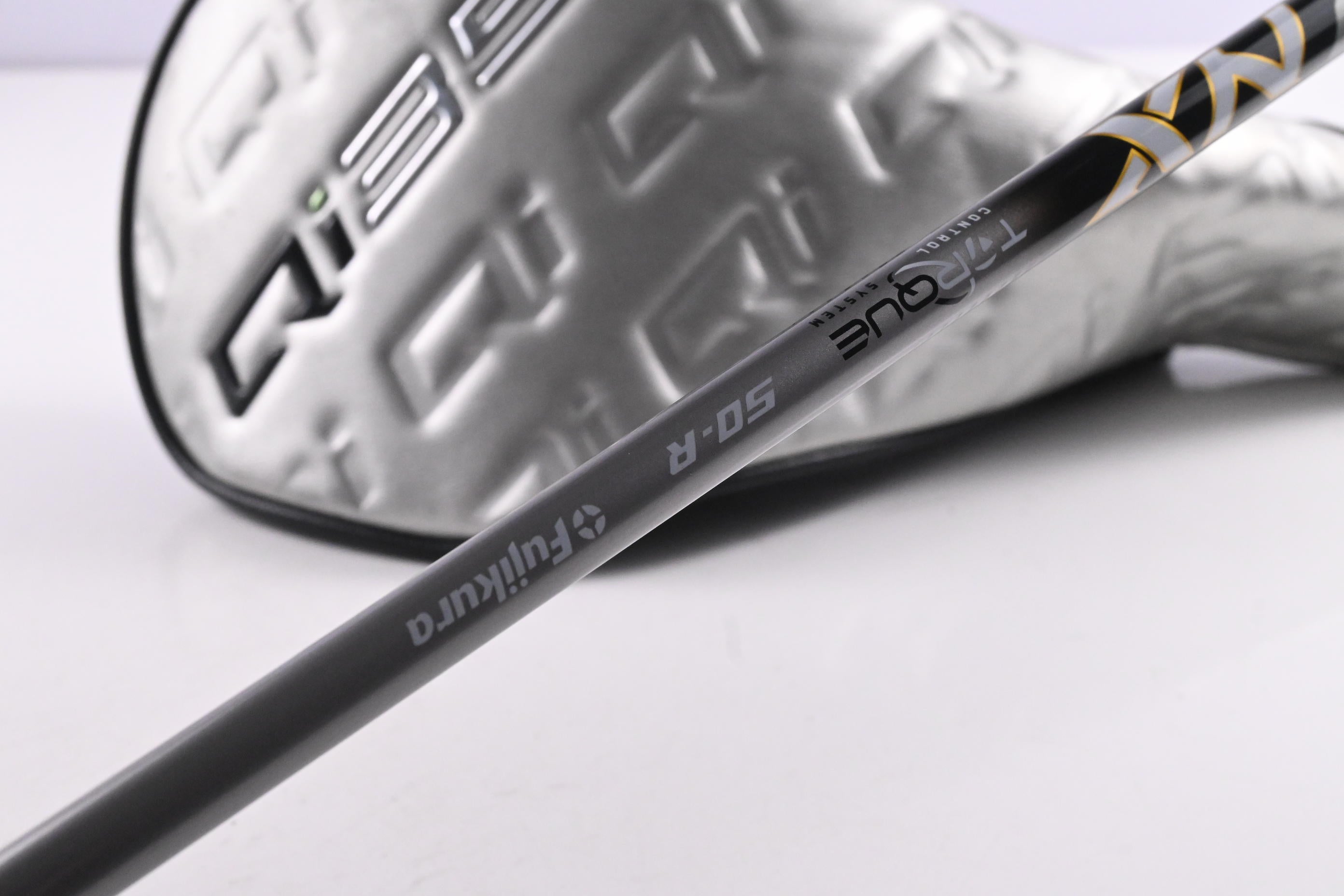 Taylormade Qi35 Driver / 9 Degree / Regular Flex Speeder NX TCS 50 Shaft