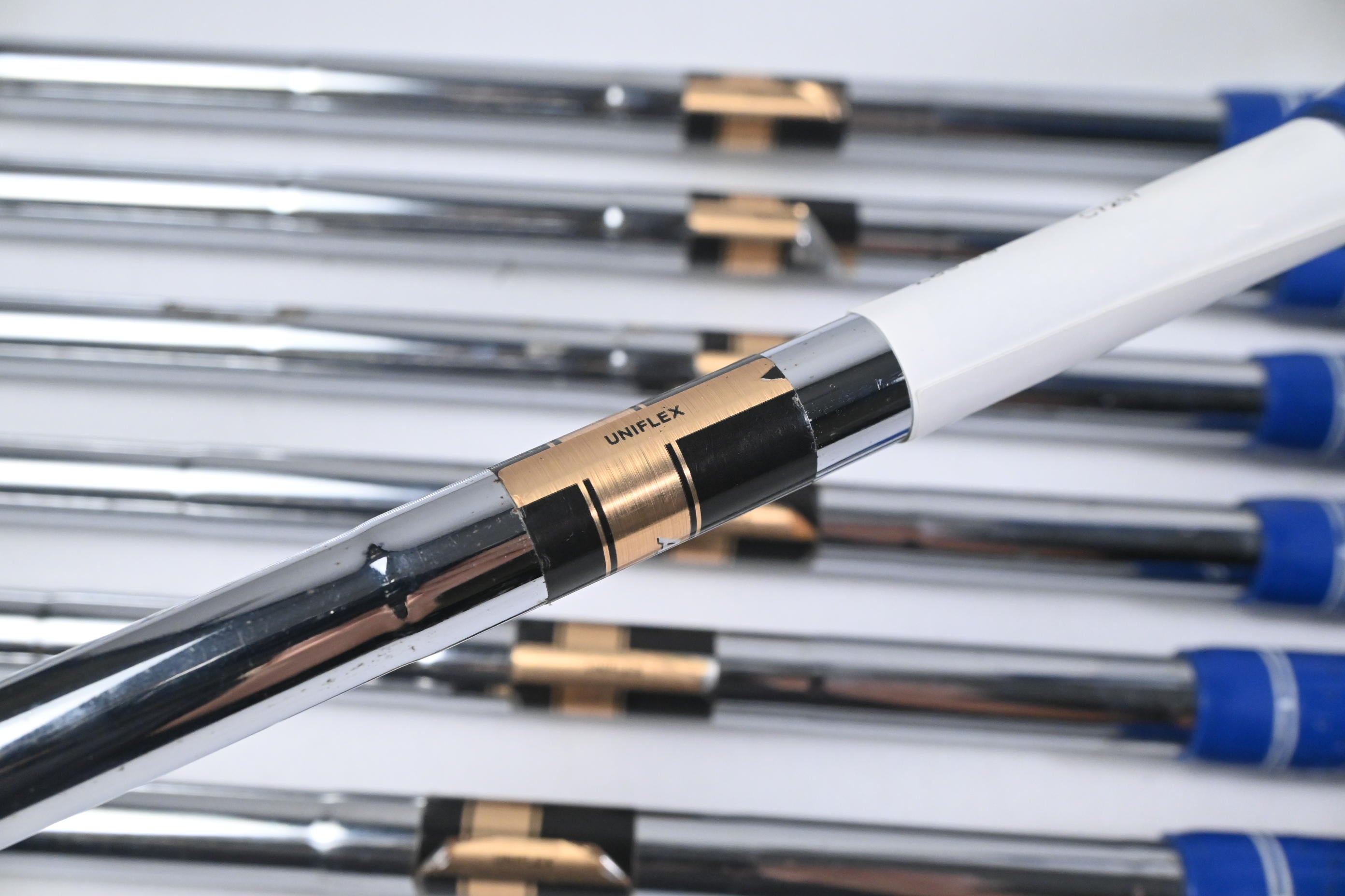 Cleveland TA7 Irons / 4-PW / Uniflex Cleveland Action Lite Steel Shafts