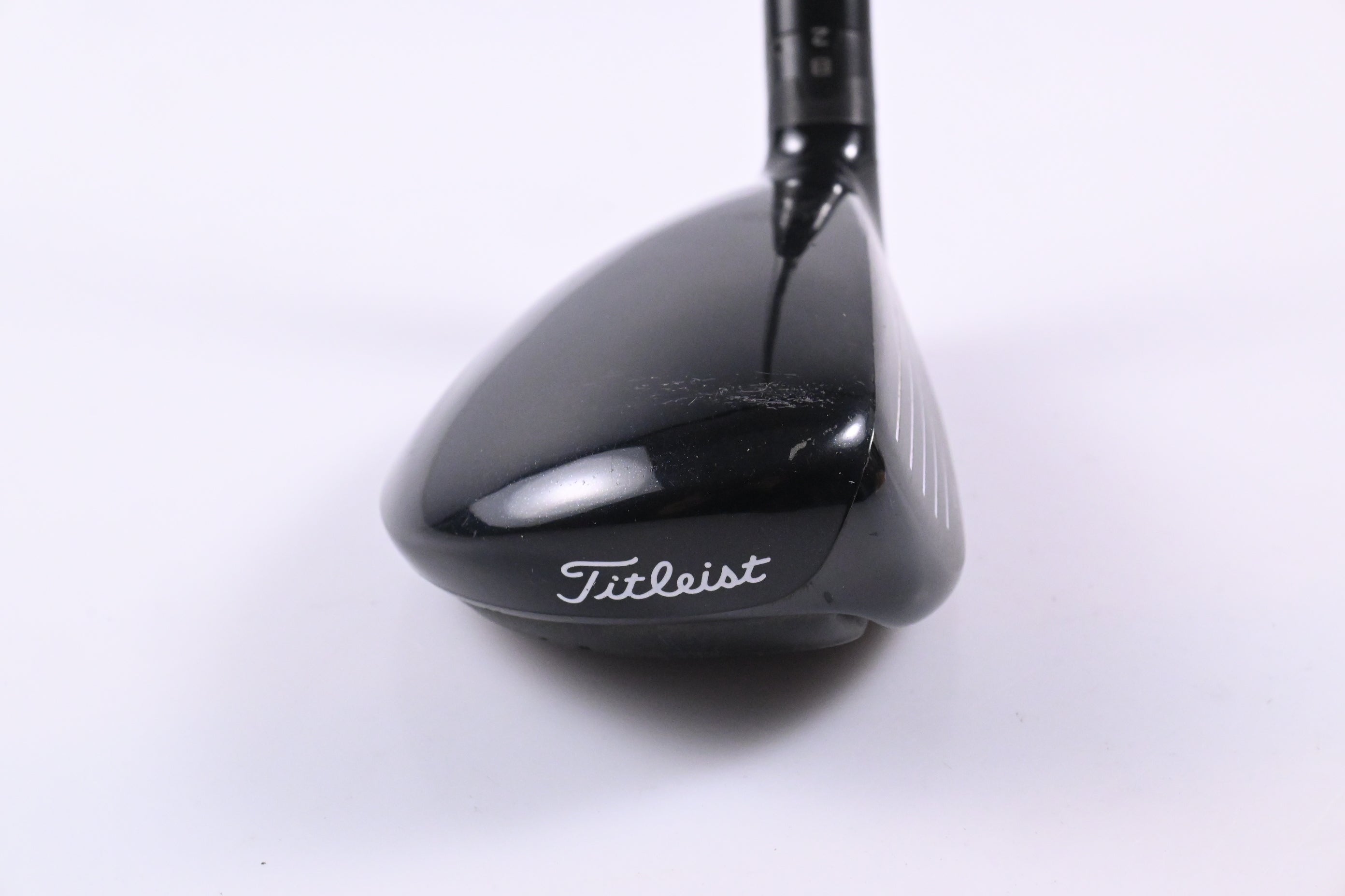 Titleist 915H #2 Hybrid / 18 Degree / Regular Flex Diamana M+ Red 60 Shaft