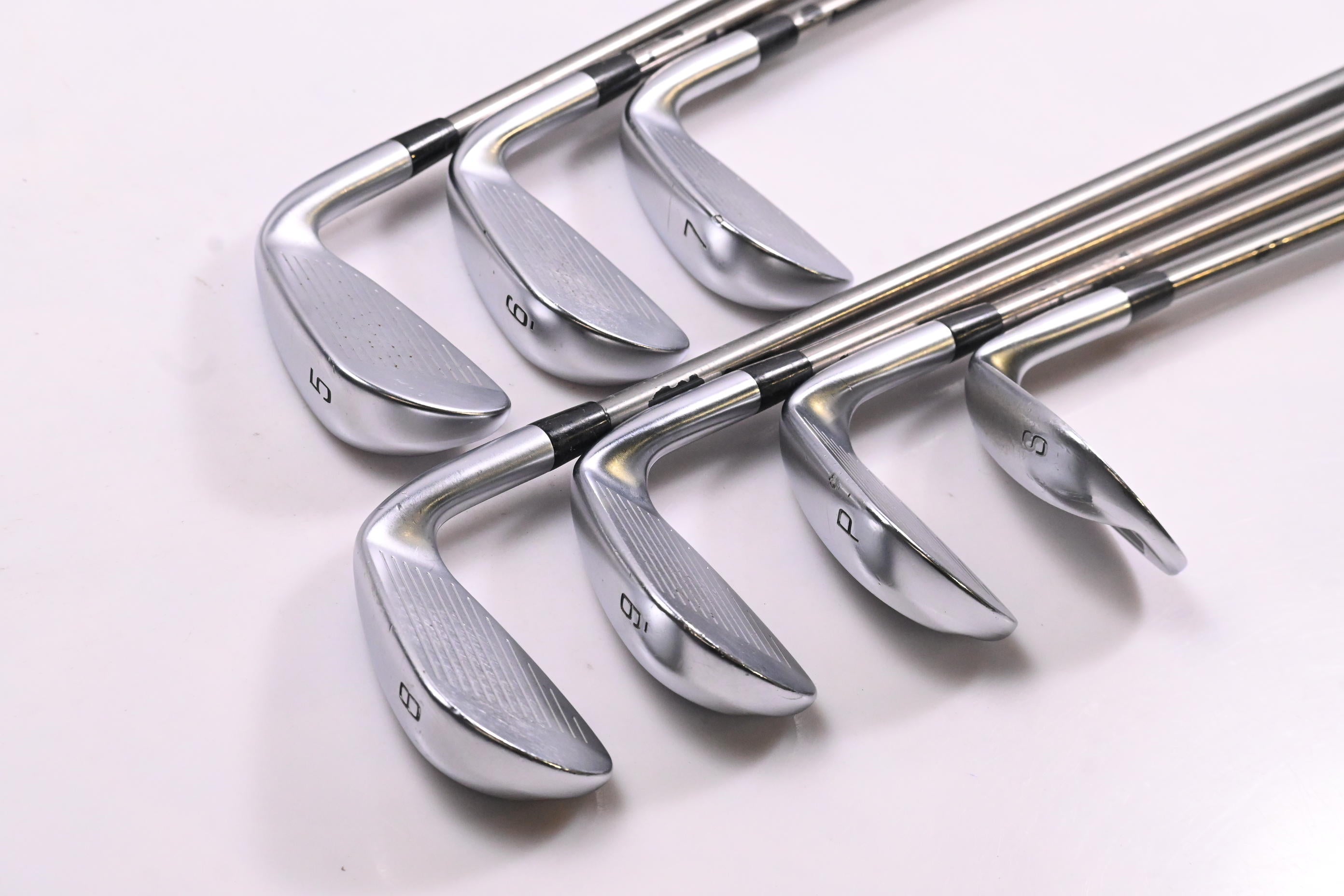Left Hand Mizuno JPX 921 Hot Metal Irons / 5-PW+SW / Regular Flex UST Recoil ESX