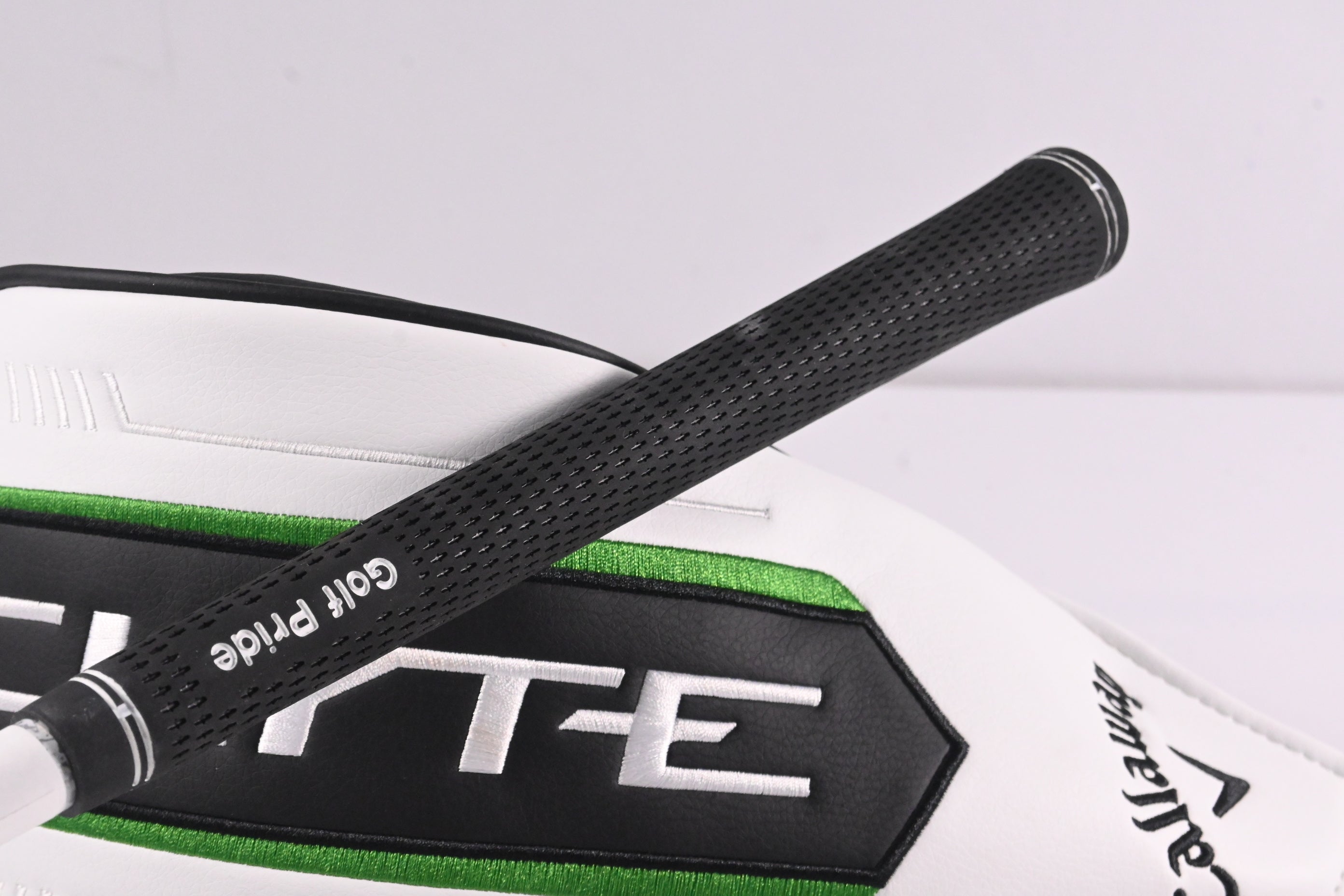 Callaway Elyte Driver / 9 Degree / Stiff Flex Denali Charcoal 50 Shaft