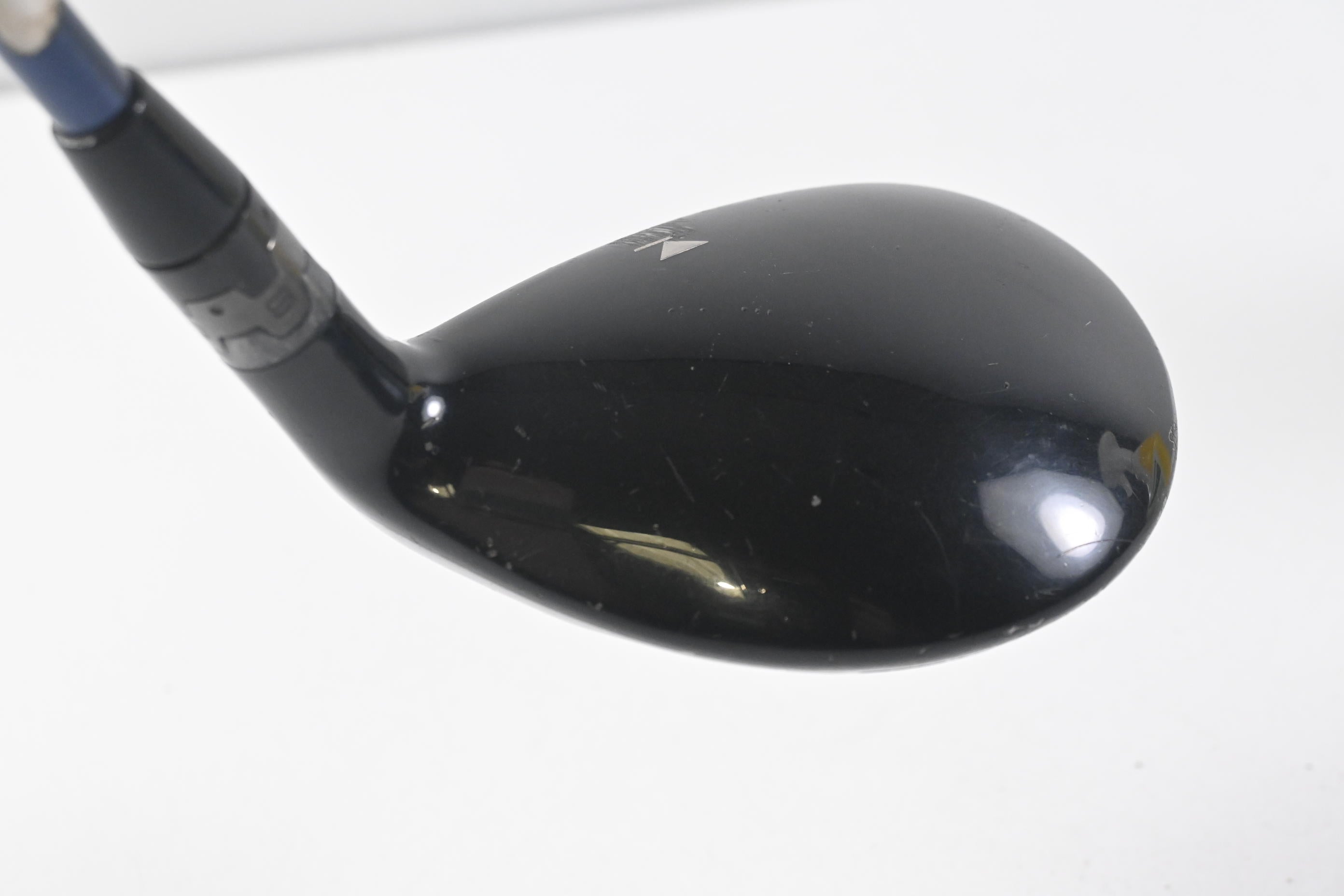 Titleist 910 F #3 Wood / 15 Degree / Regular Flex Diamana Kai'li Blue 75 Shaft
