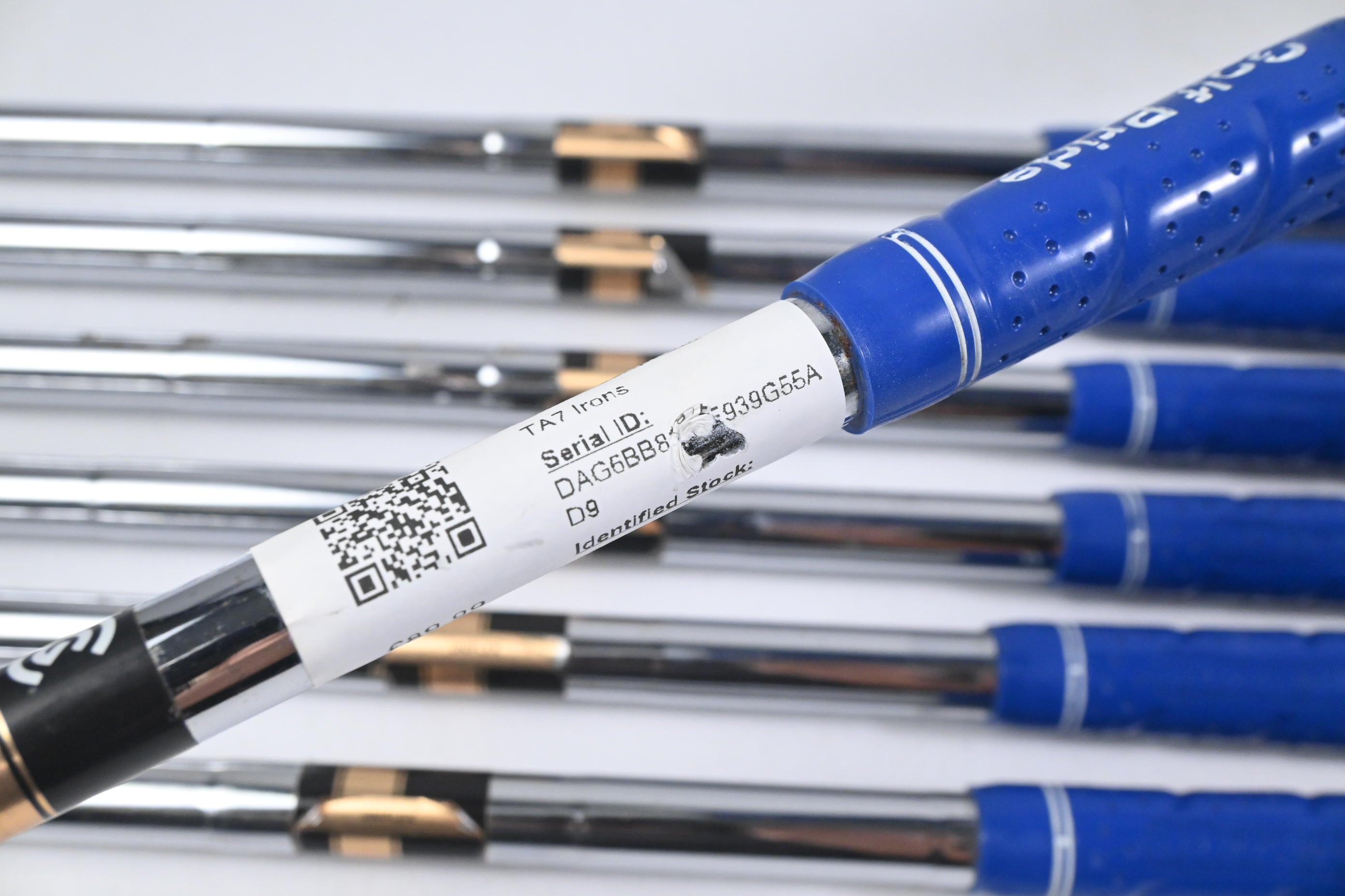 Cleveland TA7 Irons / 4-PW / Uniflex Cleveland Action Lite Steel Shafts