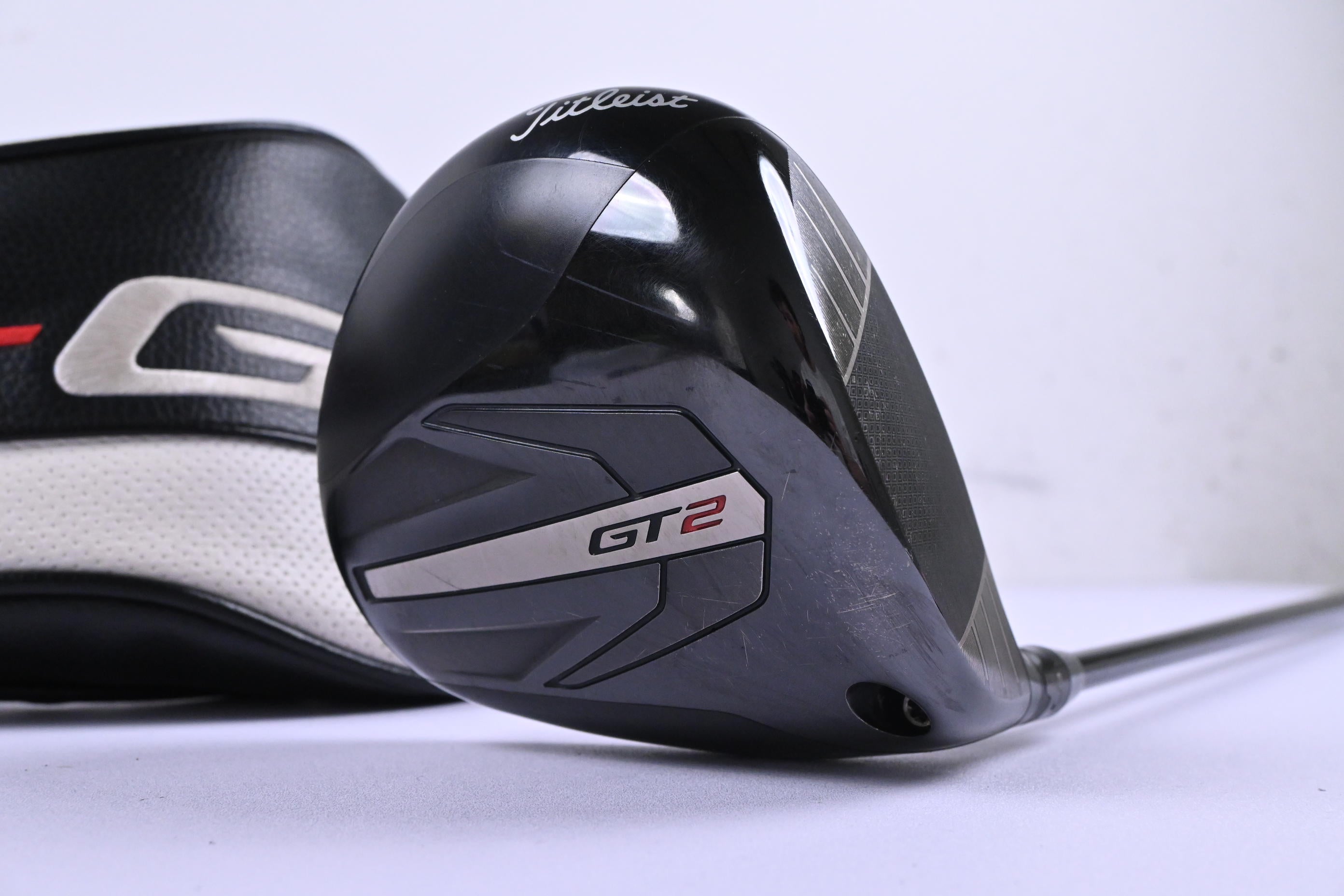 Titleist GT2 Driver / 9 Degree / Stiff Flex HZRDUS Smoke Black RDX 60 Shaft