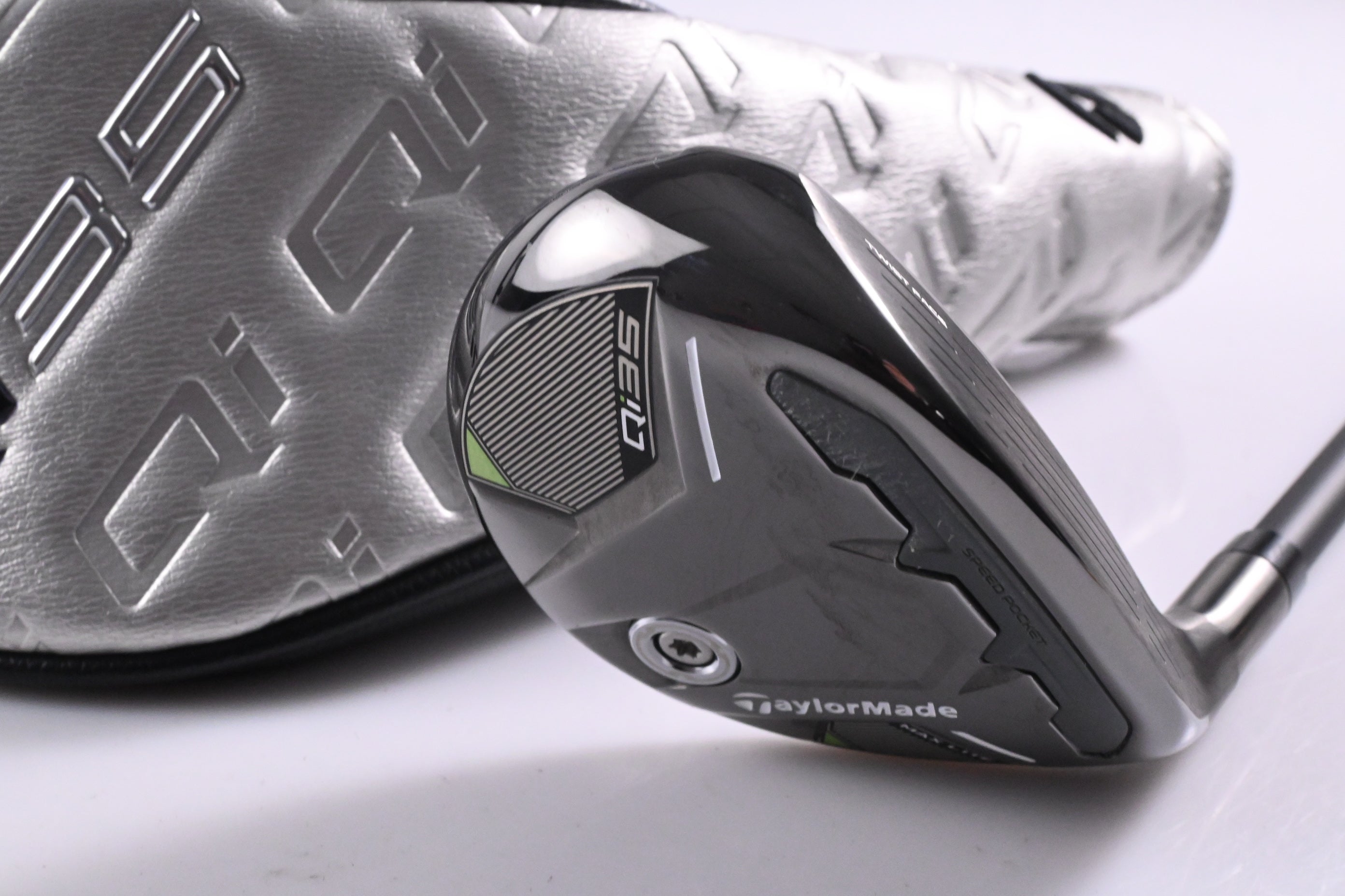 Taylormade Qi35 Max Lite #5 Hybrid / 27 Degree / Senior Flex Vanquish 5 Shaft