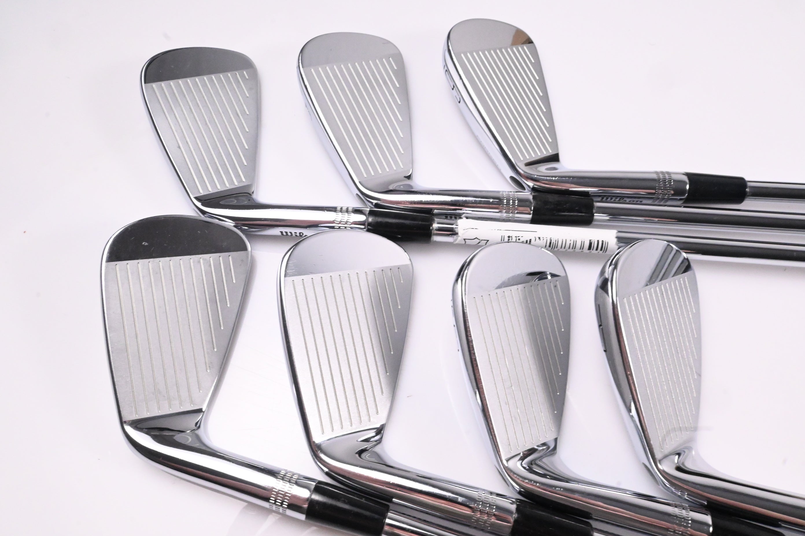 Wilson Staff Model Blade 2024 Irons / 4-PW / Stiff Flex Dynamic Gold Mid 115
