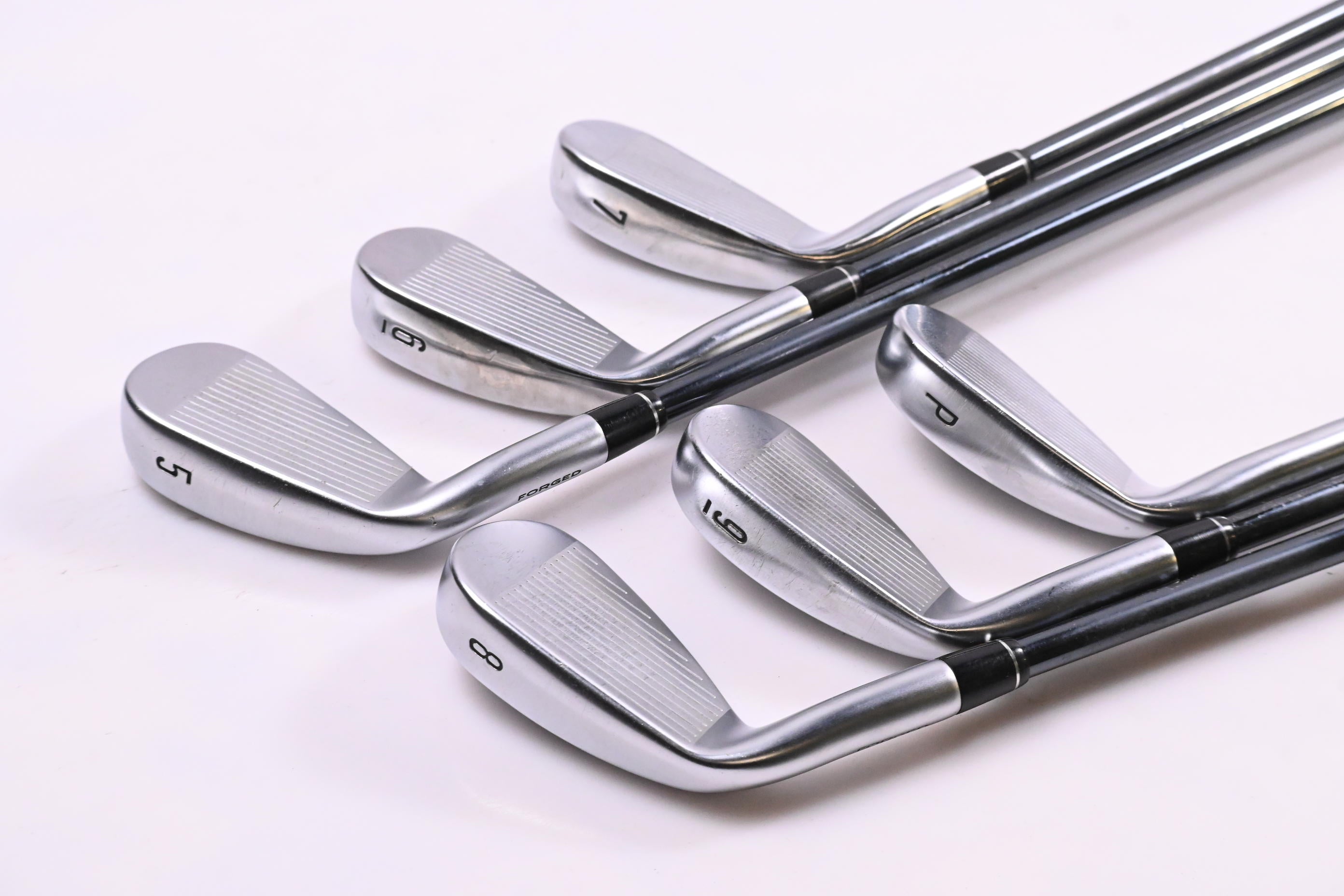 Callaway Apex 21 Irons / 5-PW / Regular Flex UST Recoil Dart 65 Shafts