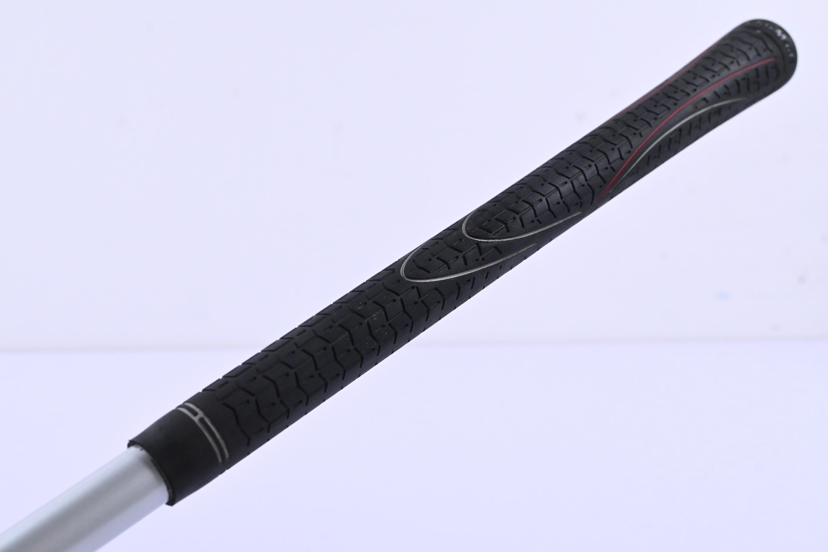 Taylormade Rescue #3 Hybrid / 19 Degree / Regular Flex Aldila REAX 65 Shaft