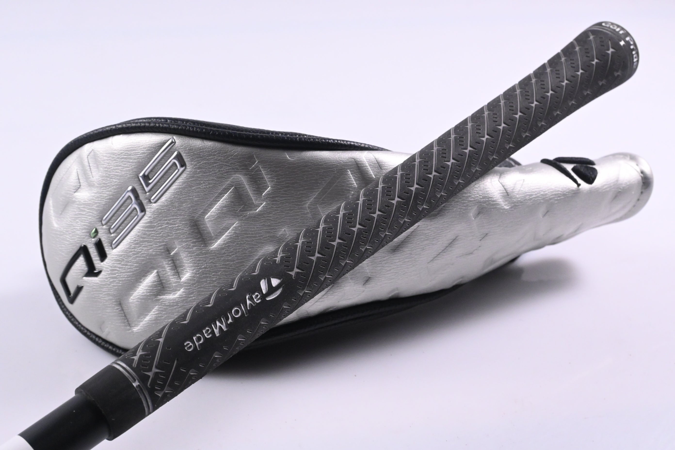 Taylormade Qi35 #4 Hybrid / 23 Degree / Regular Flex AirSpeeder 50 Shaft