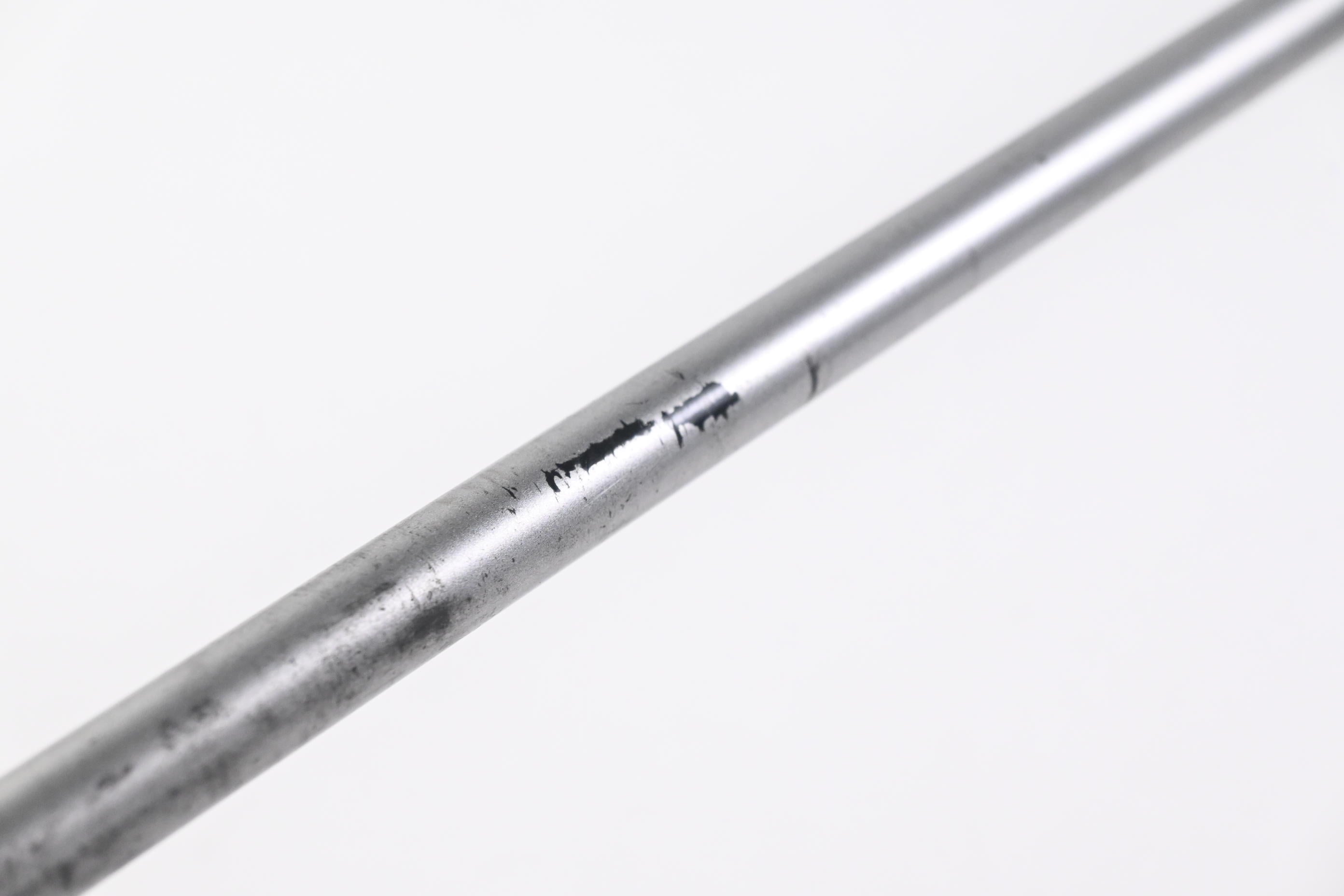 Titleist 915H #5 Hybrid / 27 Degree / Regular Flex Diamana M+60 Shaft